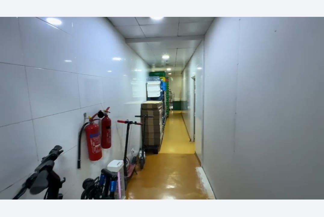 SPACIOUS WAREHOUSE | AL QUOZ | PRIME LOCATION