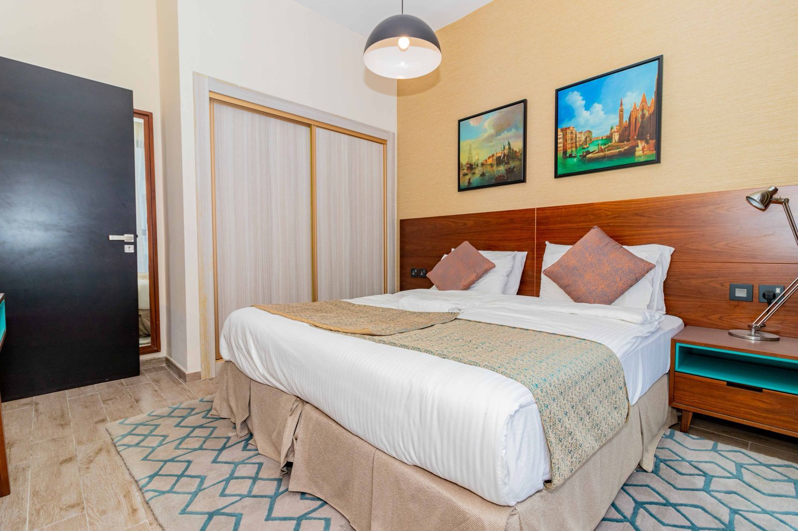 Spacious | Prime Location | Fully furnished