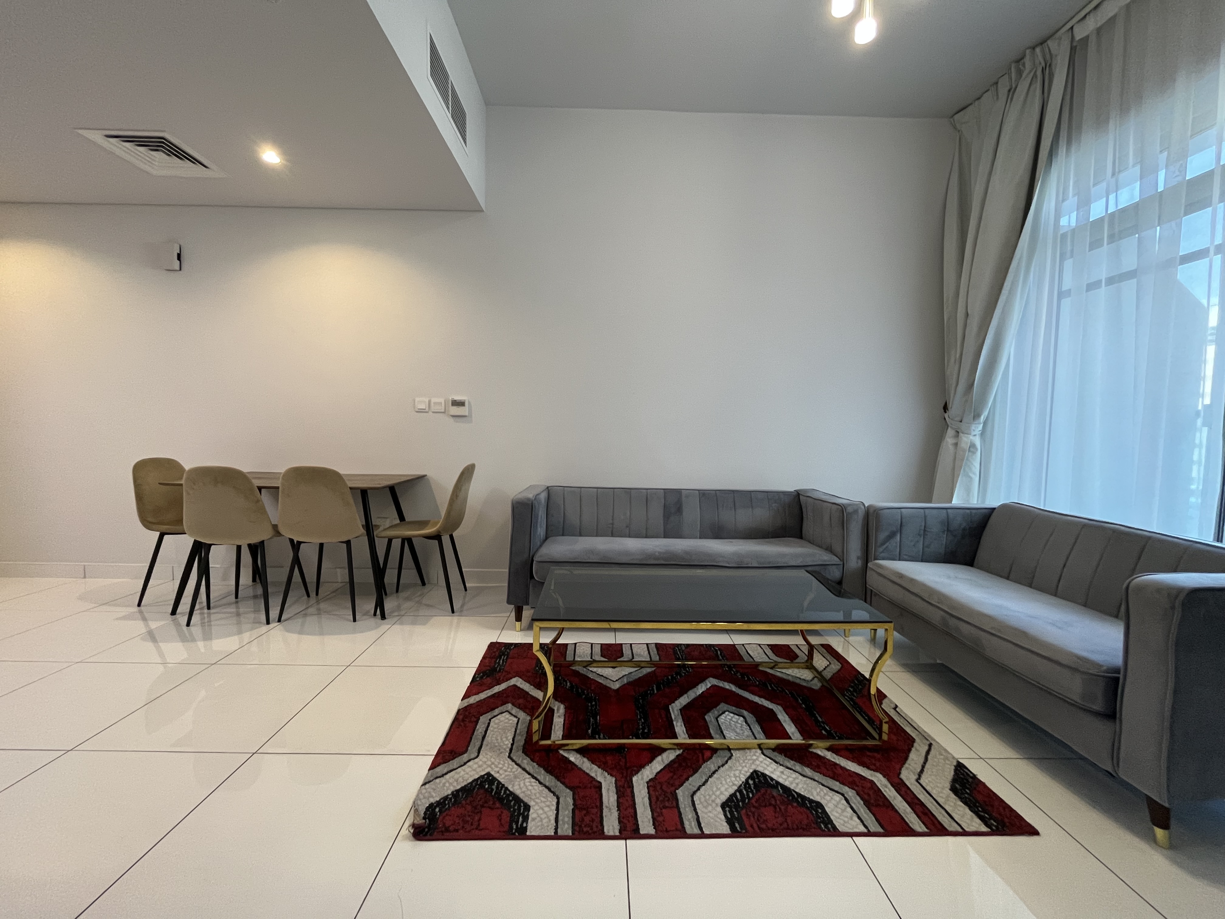 Furnished 1-bed apartment in Plazzo Heights