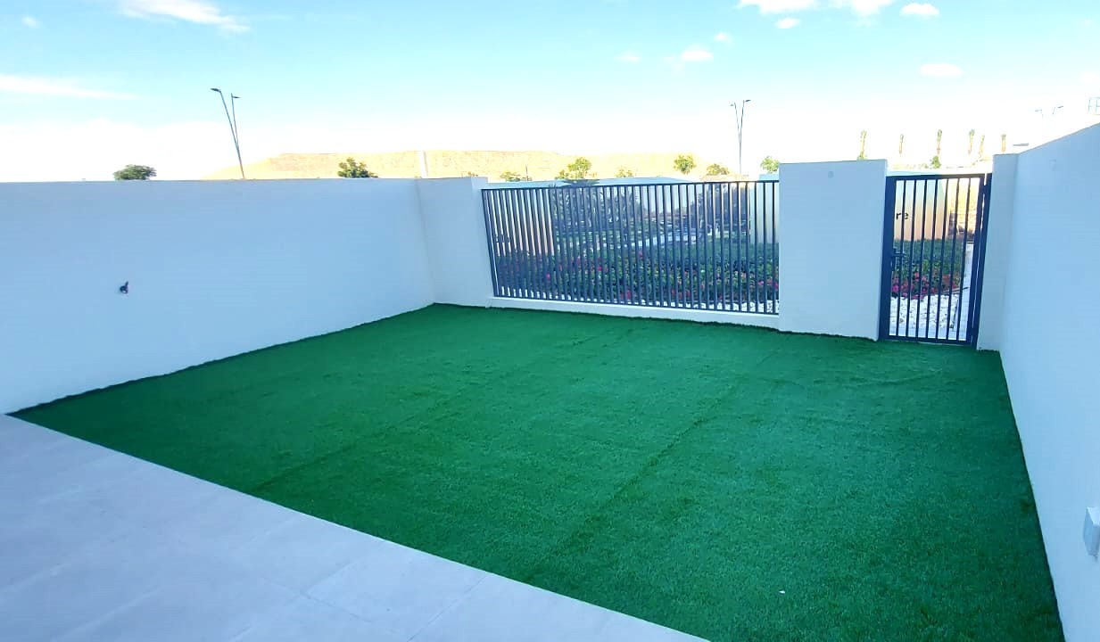 Specious layout | Close to amenities | Maid's room