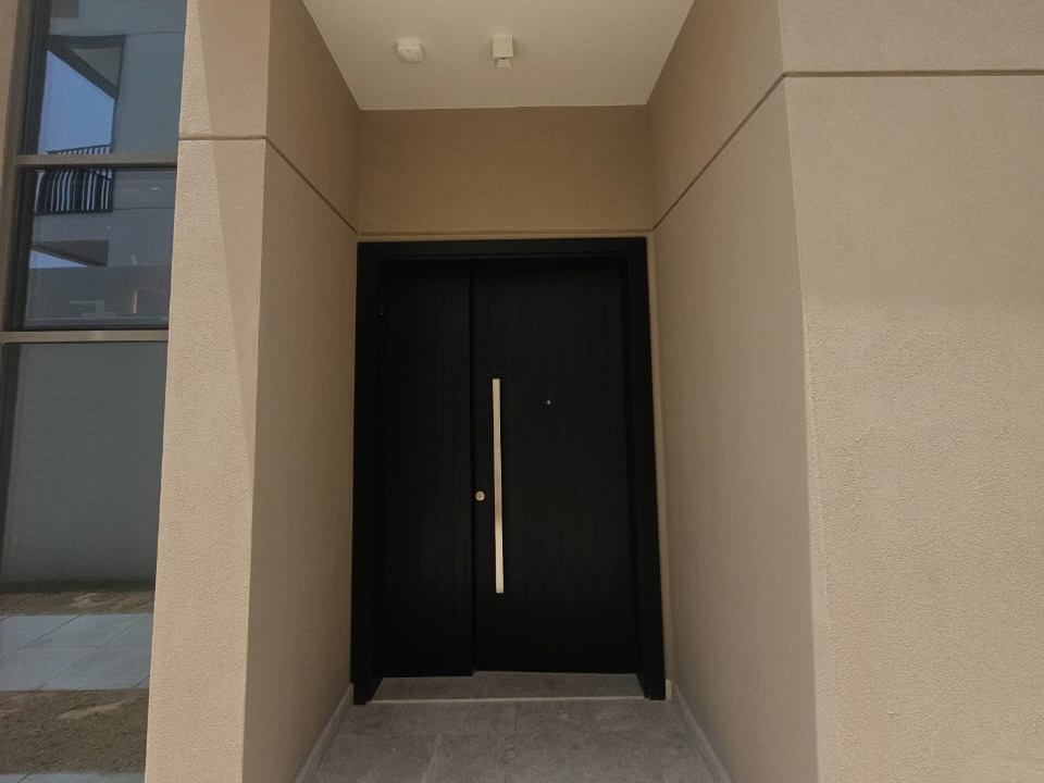 Semi Detached Villa | Unfurnished | Prime Location