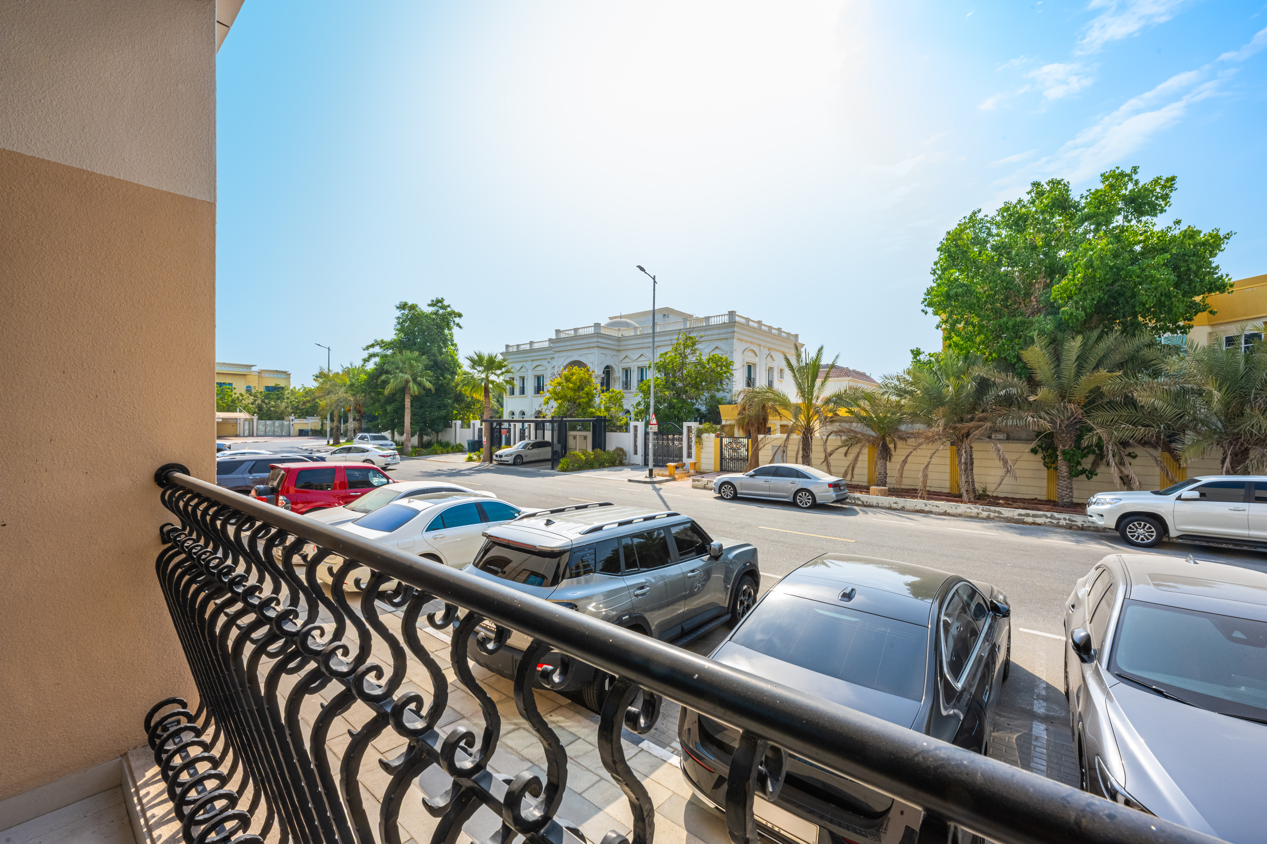 Bright Apartment | Great Layout | Amber Residency | Vacant