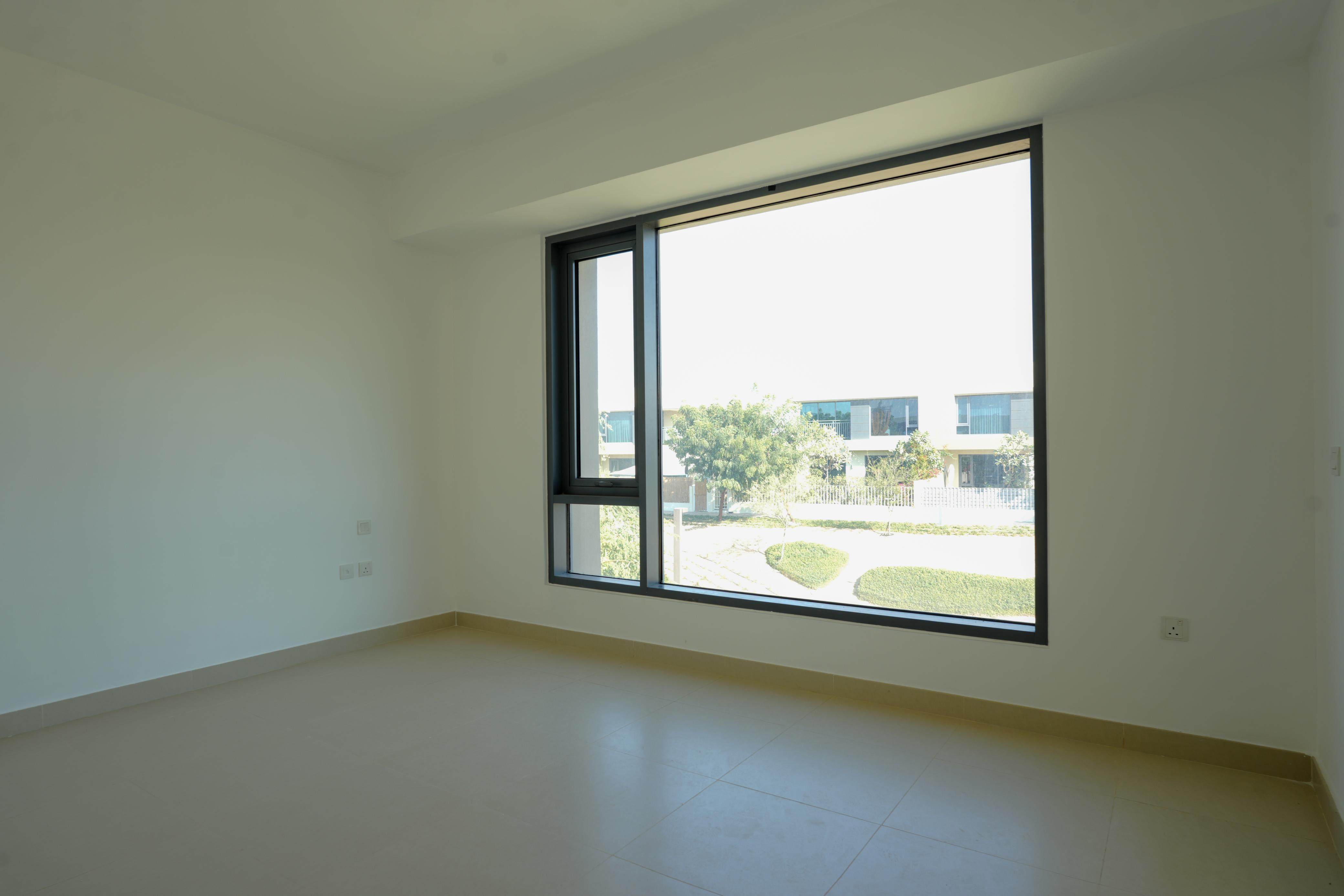 5 Bedroom +Maid | Single Row