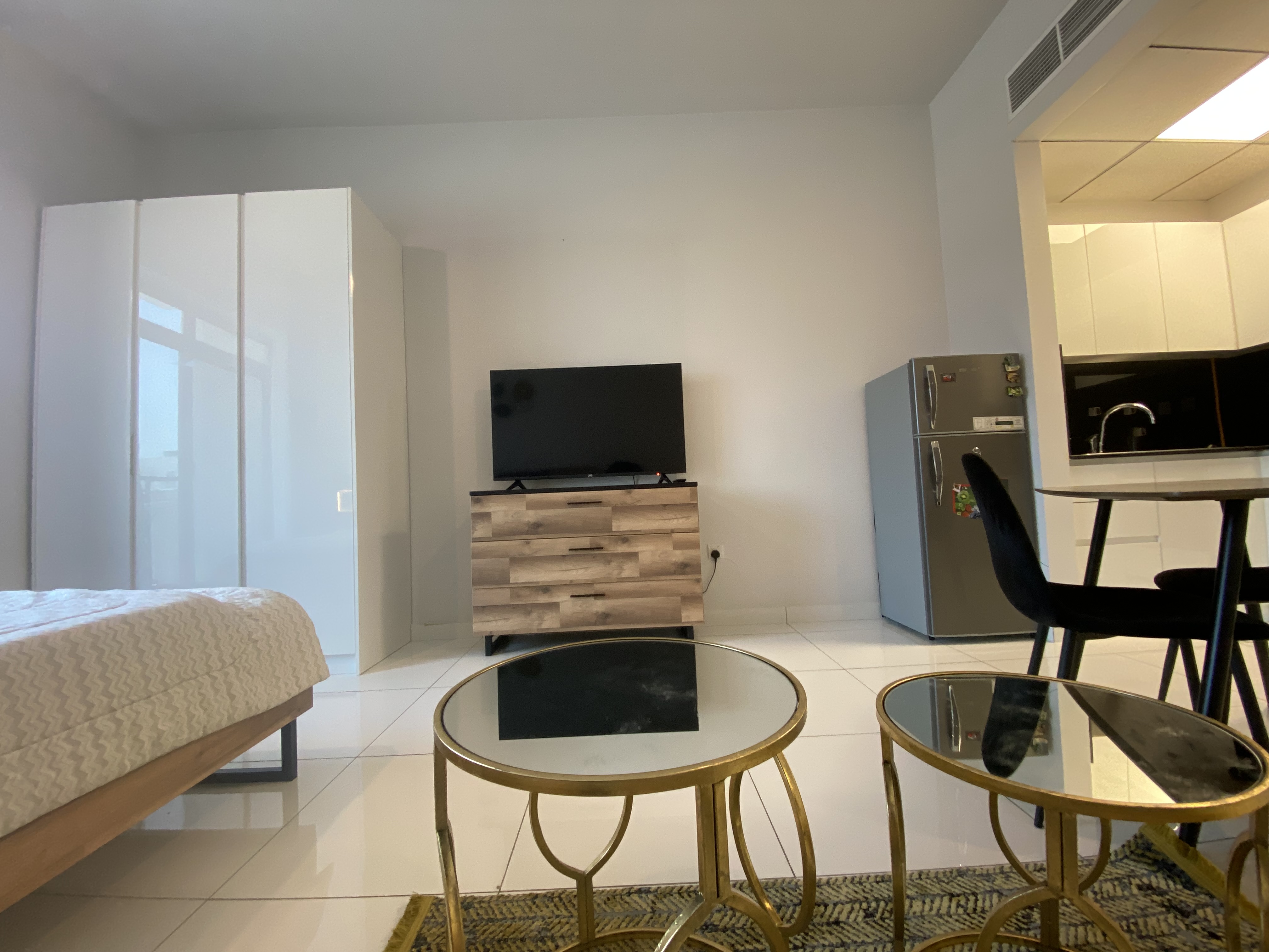 Furnished studio in Plazzo Heights