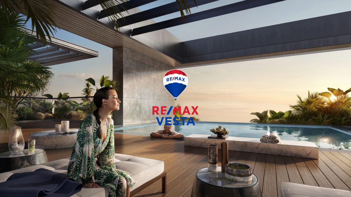 Top Floor | Serene View | Big Balcony | Premium Lifestyle