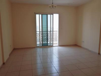 Studio with balcony for rent in Emirates cluster 30,000./ photo 3