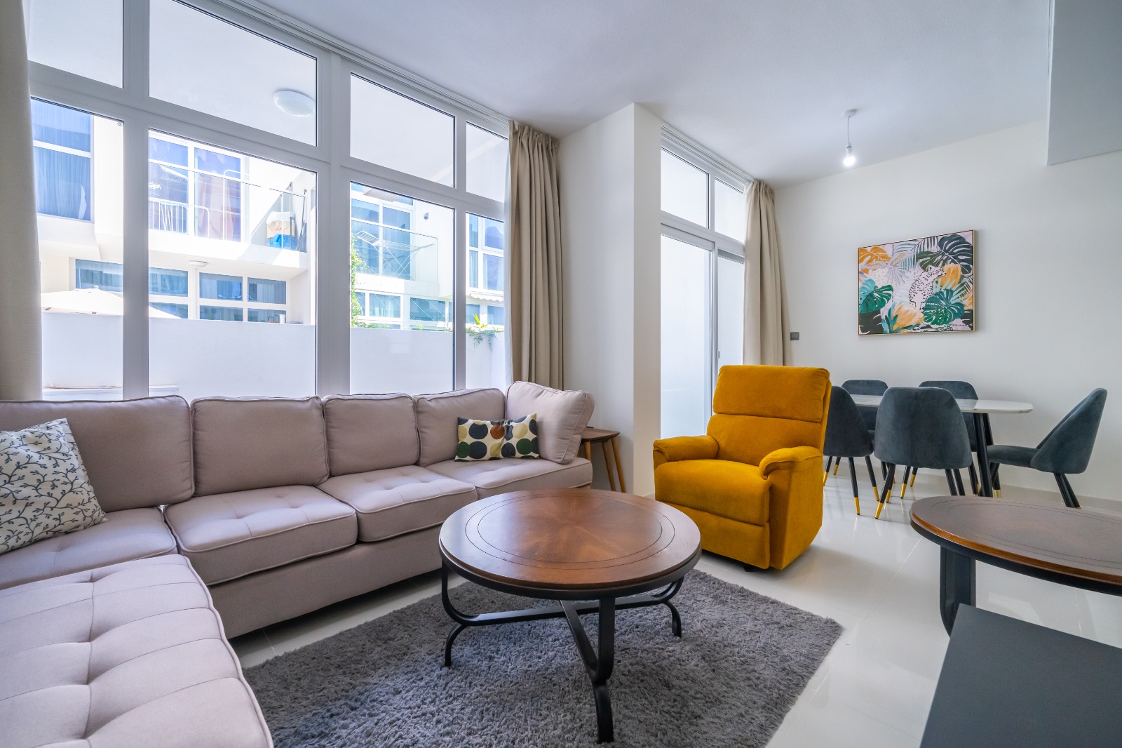 Investment Opportunity | Fully Furnished | Vacant · image 4