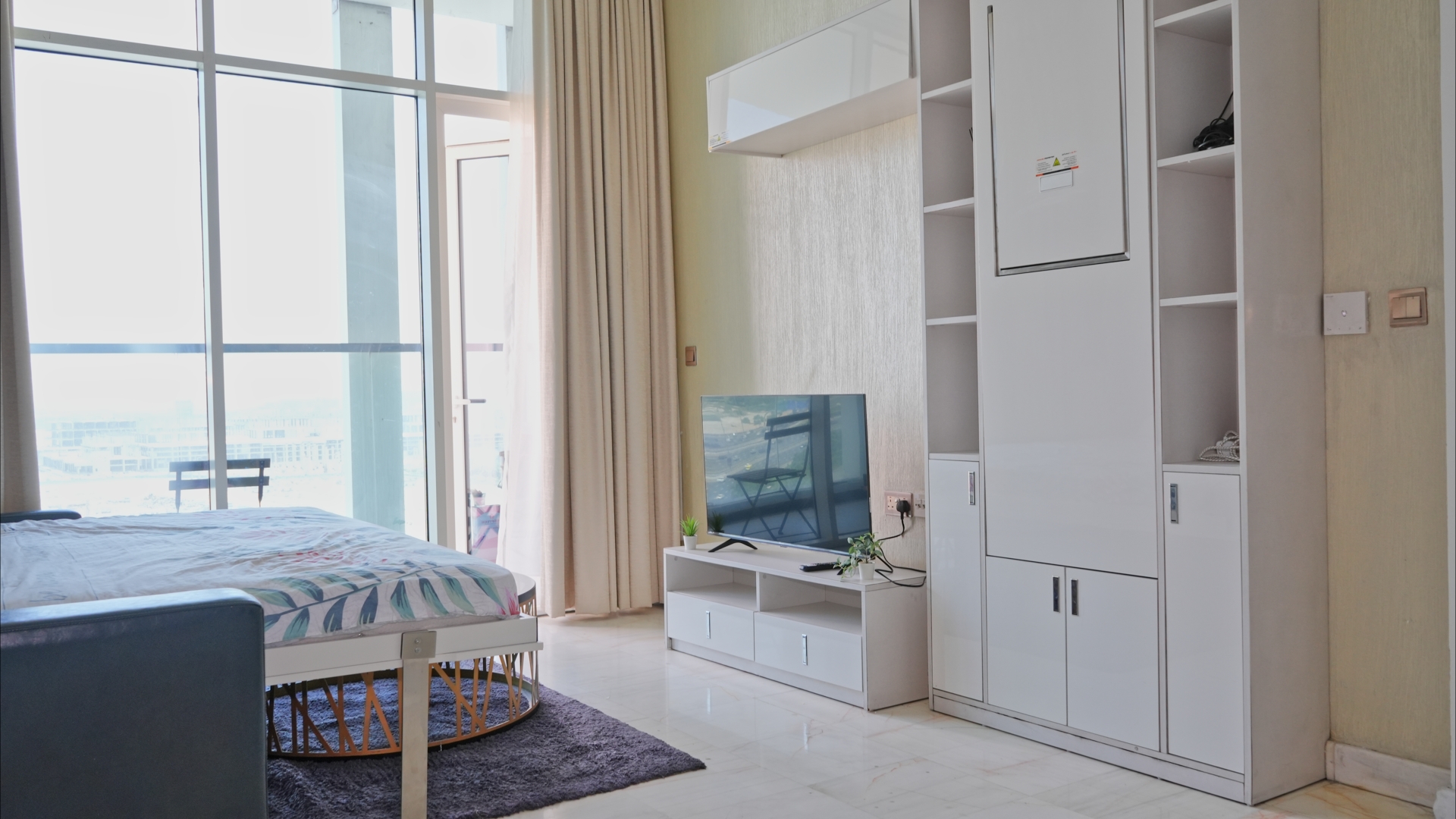 Affordable Luxury Studio | Resort-Style Amenities