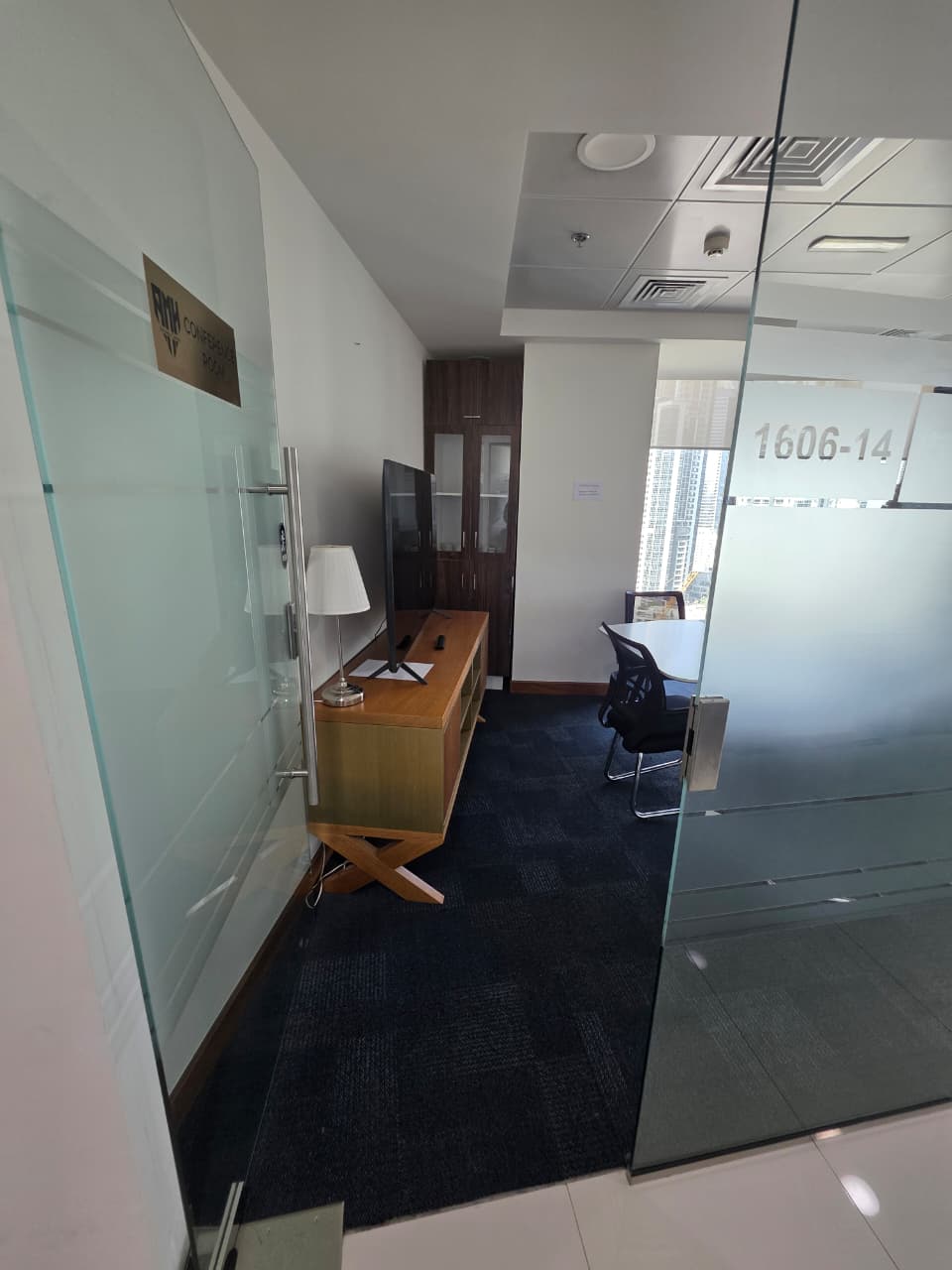 Near to Metro| Furnished Office | Multiple office