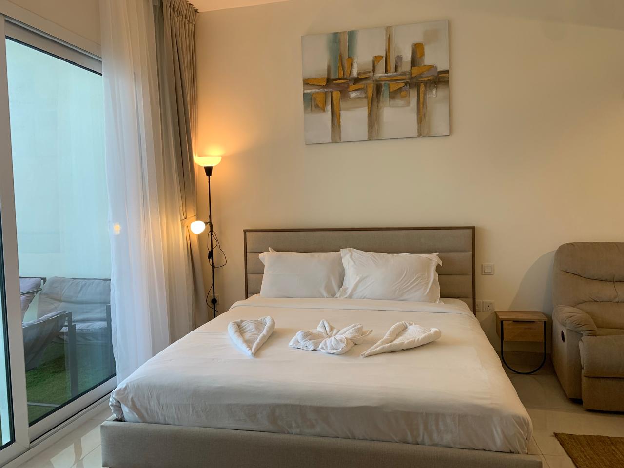 Spacious Studio | Fully Furnished | Close to Downtown