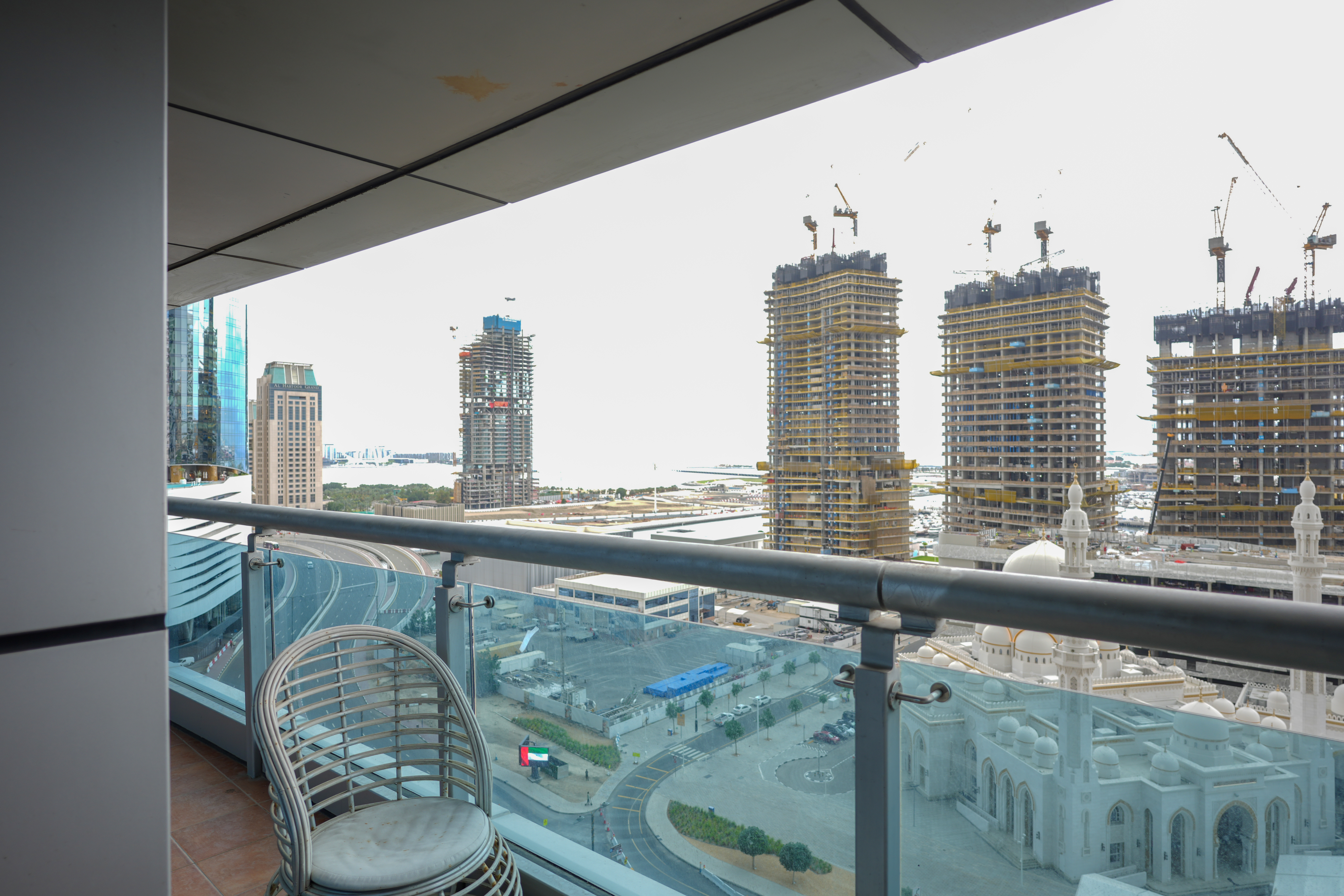 Fully Furnished | Well Maintained | Sea View