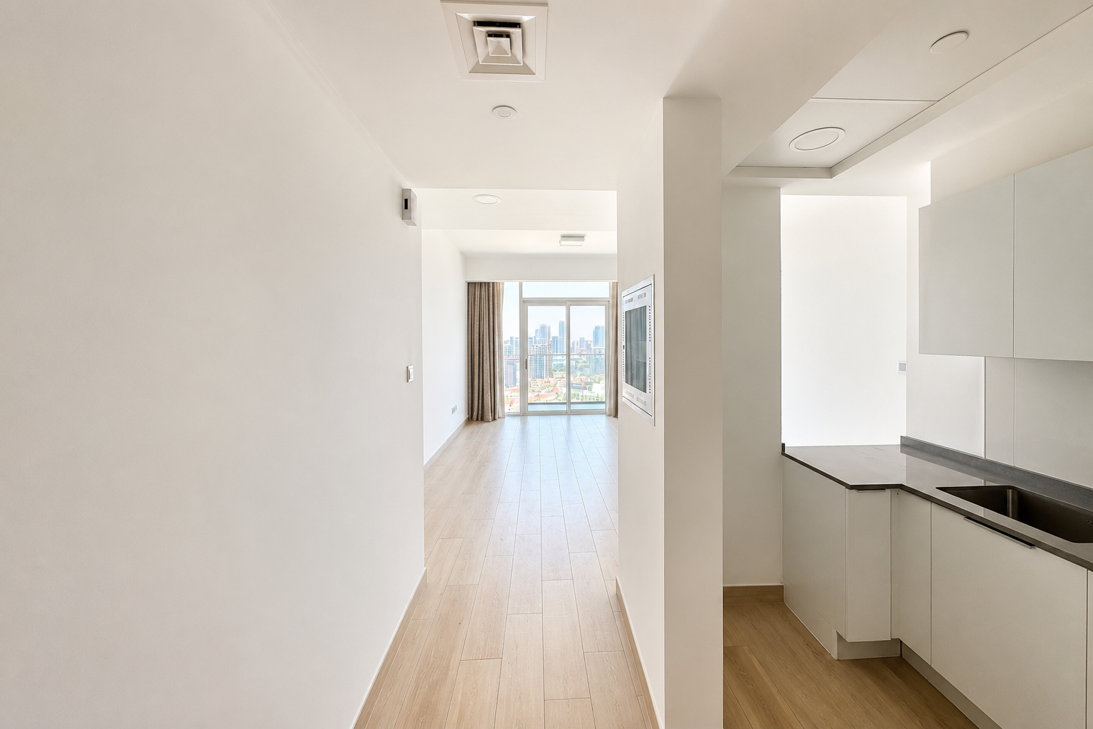 Bright Layout | Premium Amenities | Ready to Move