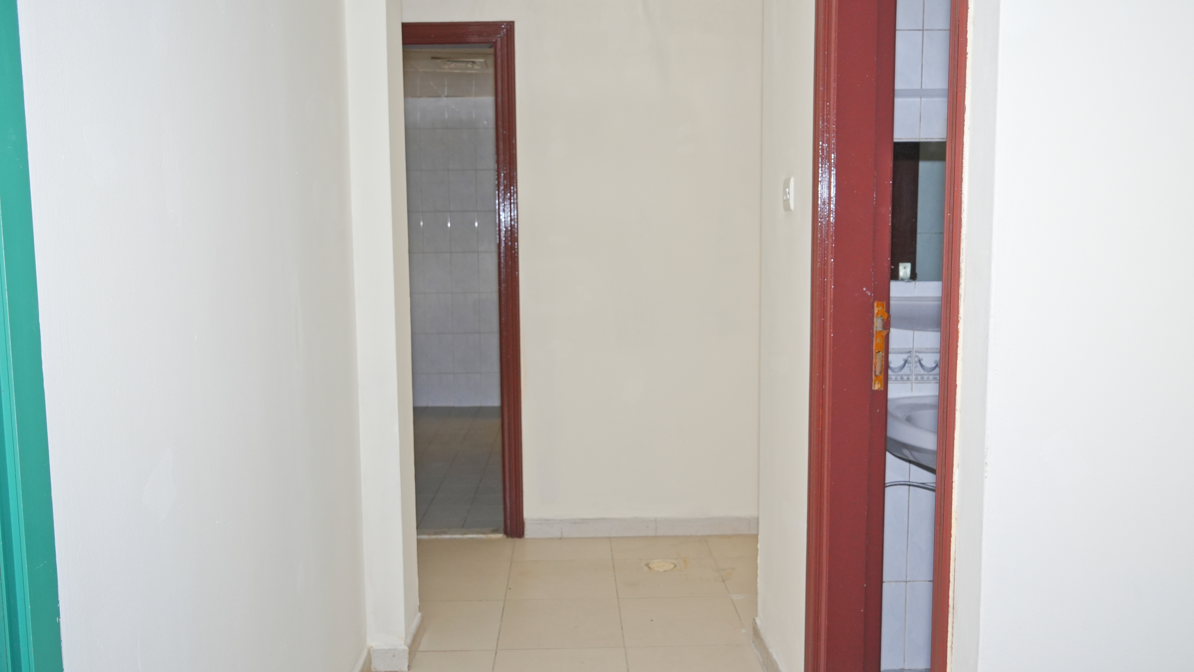 Calm and Spacious | Unfurnished Apartment | Ready to Move