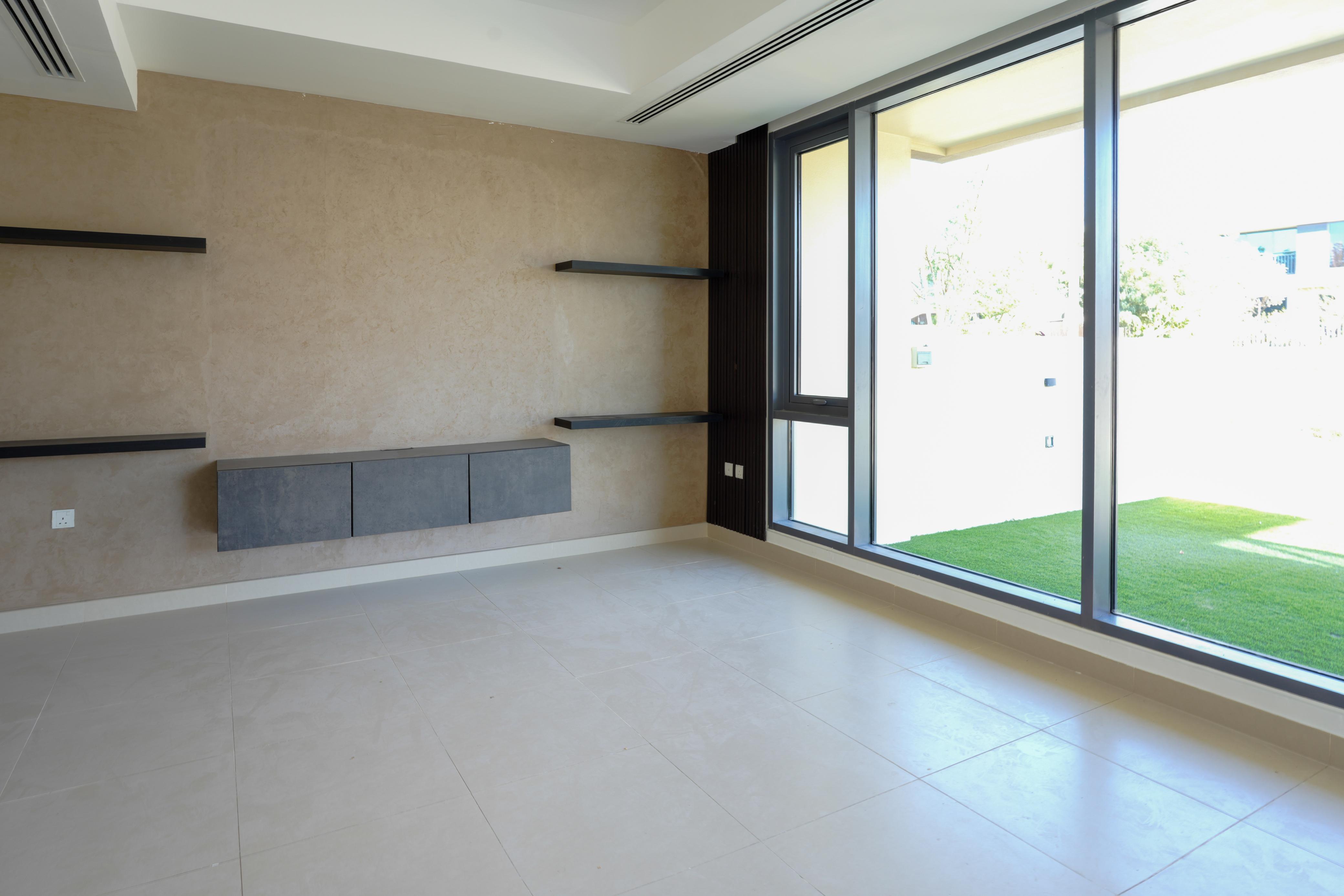 5 Bedroom +Maid | Single Row