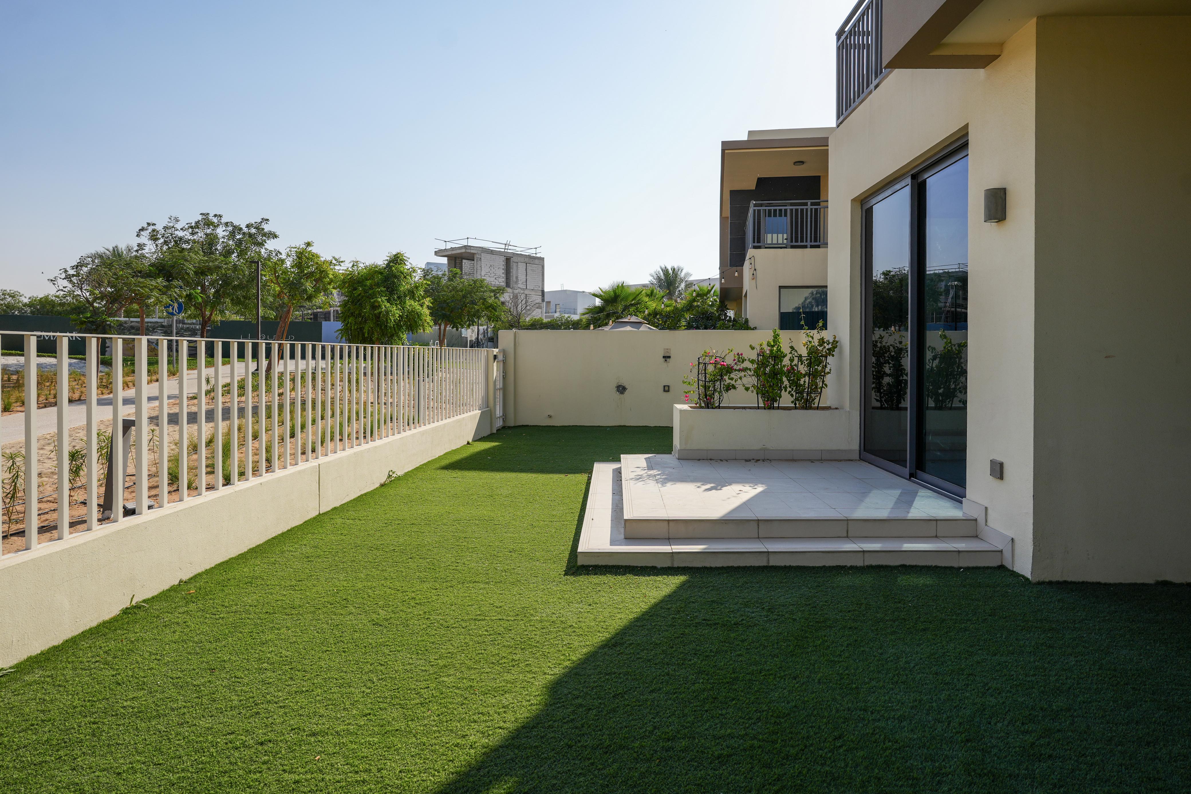 5 Bedroom +Maid | Single Row