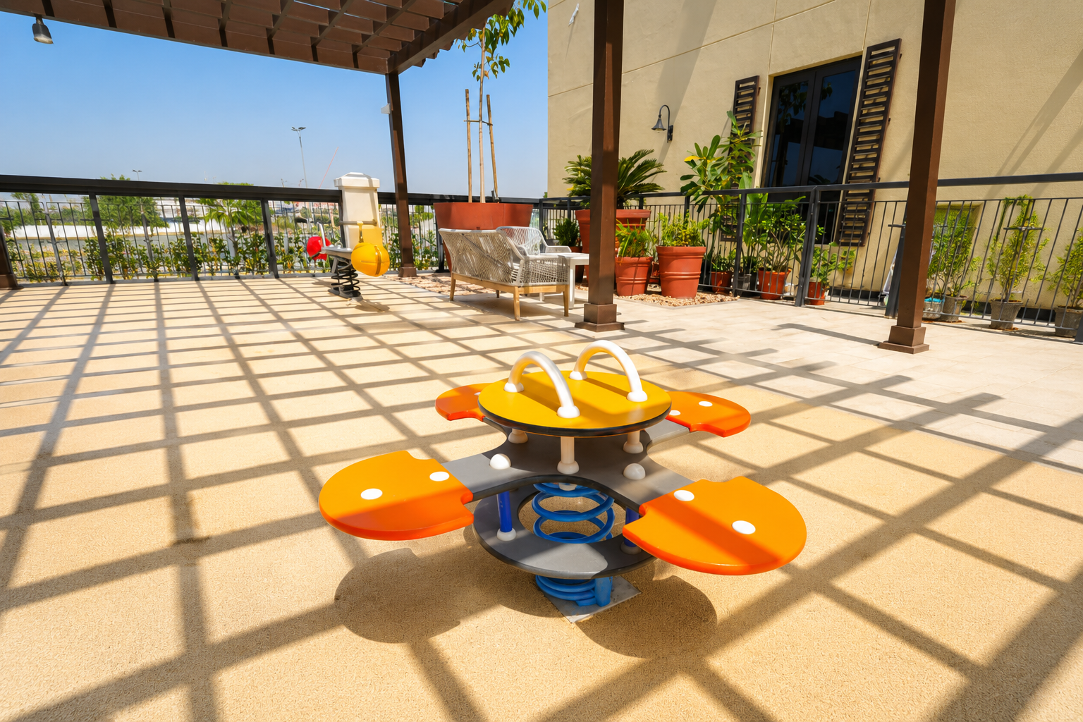 Prime Location | Spacious Layout | La Rive 2