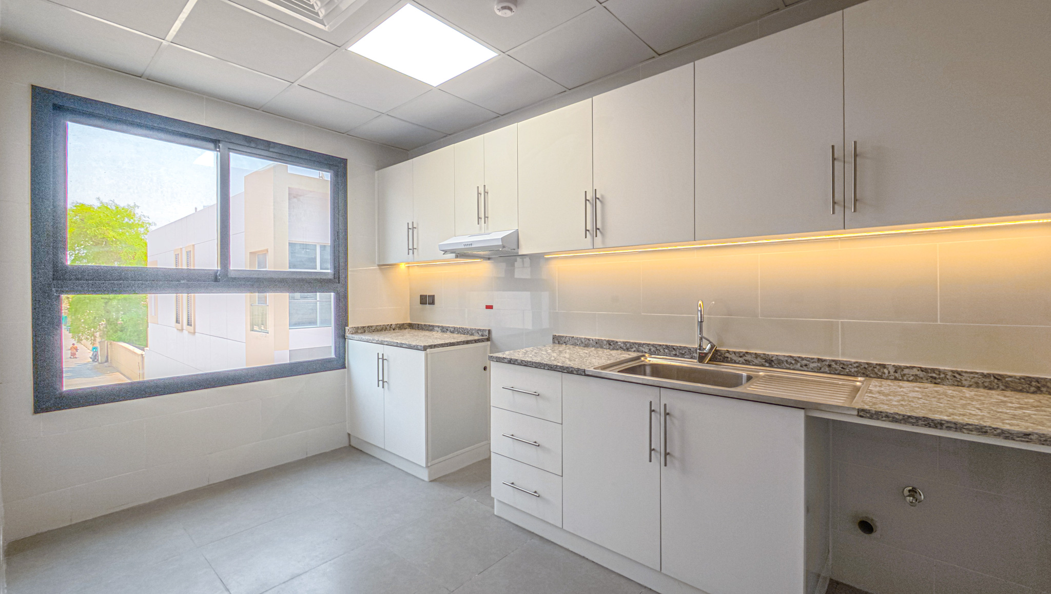 Well Maintained | Spacious Rooms | Community View