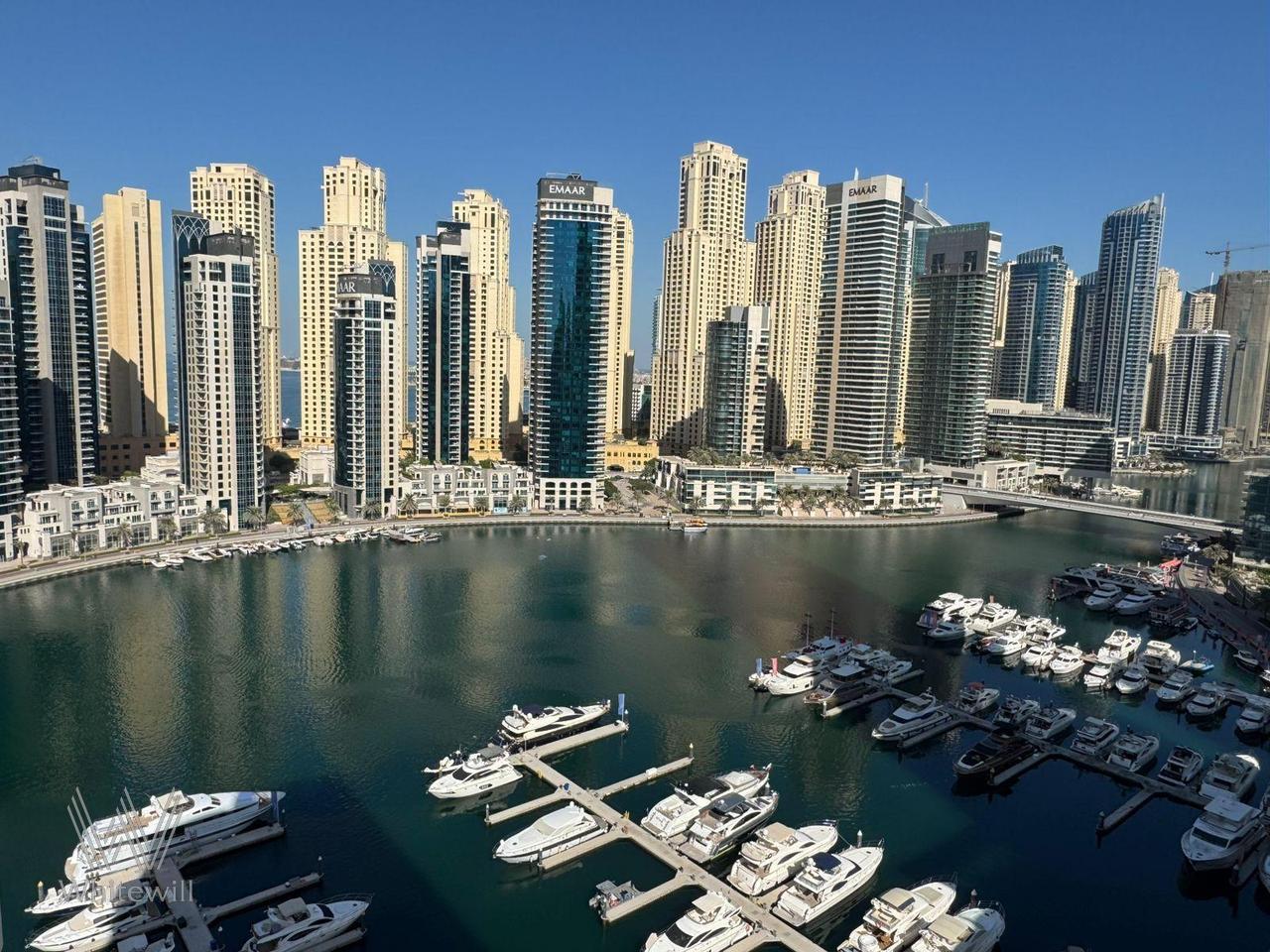 Big Layout | Marina View | Semi Upgraded