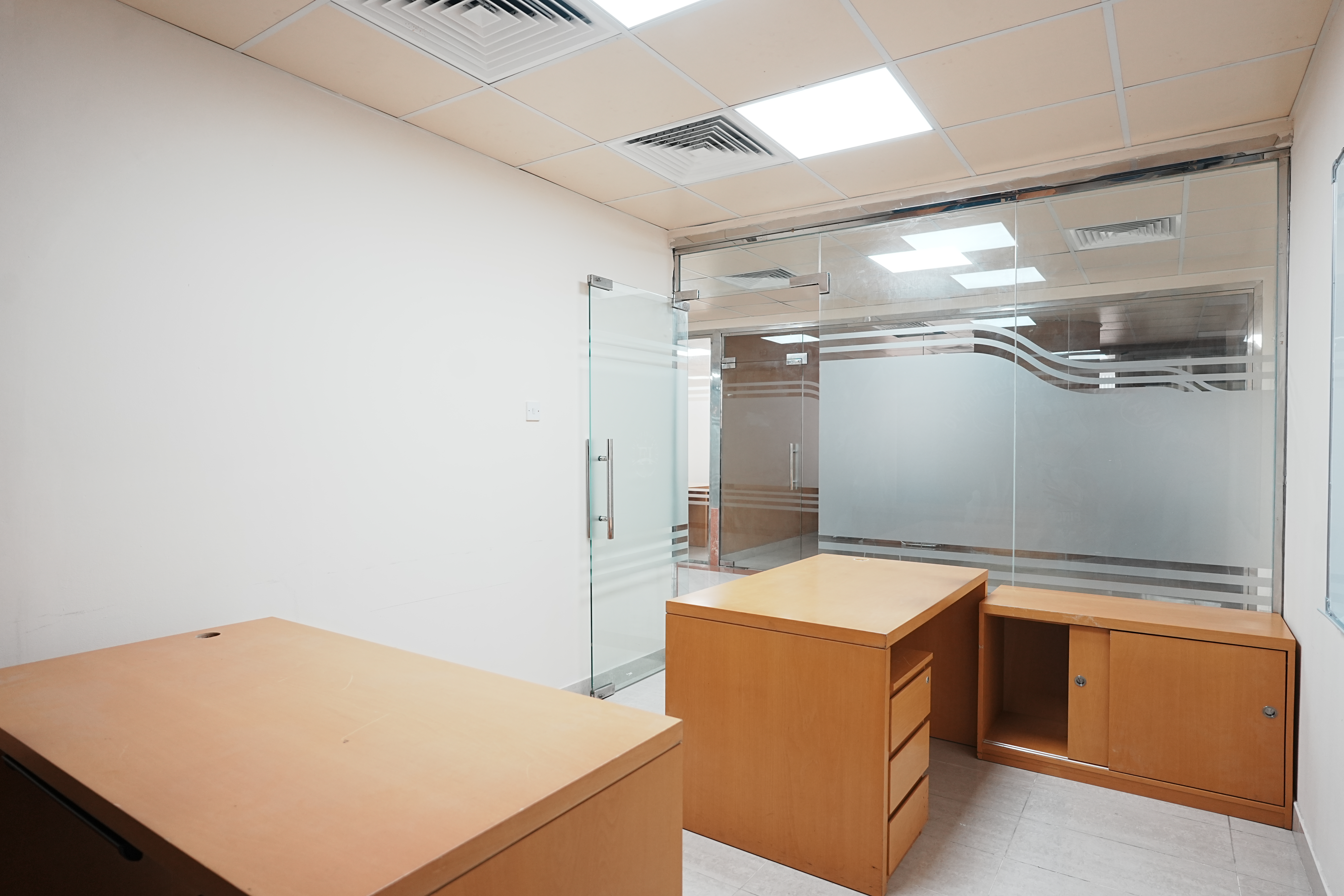 Fully Furnished Office | Prime Diera Location | Ready to Move In | Near Metro Access