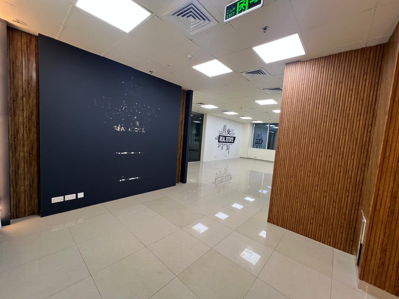 Spacious Office | Ready to Move-in | City View