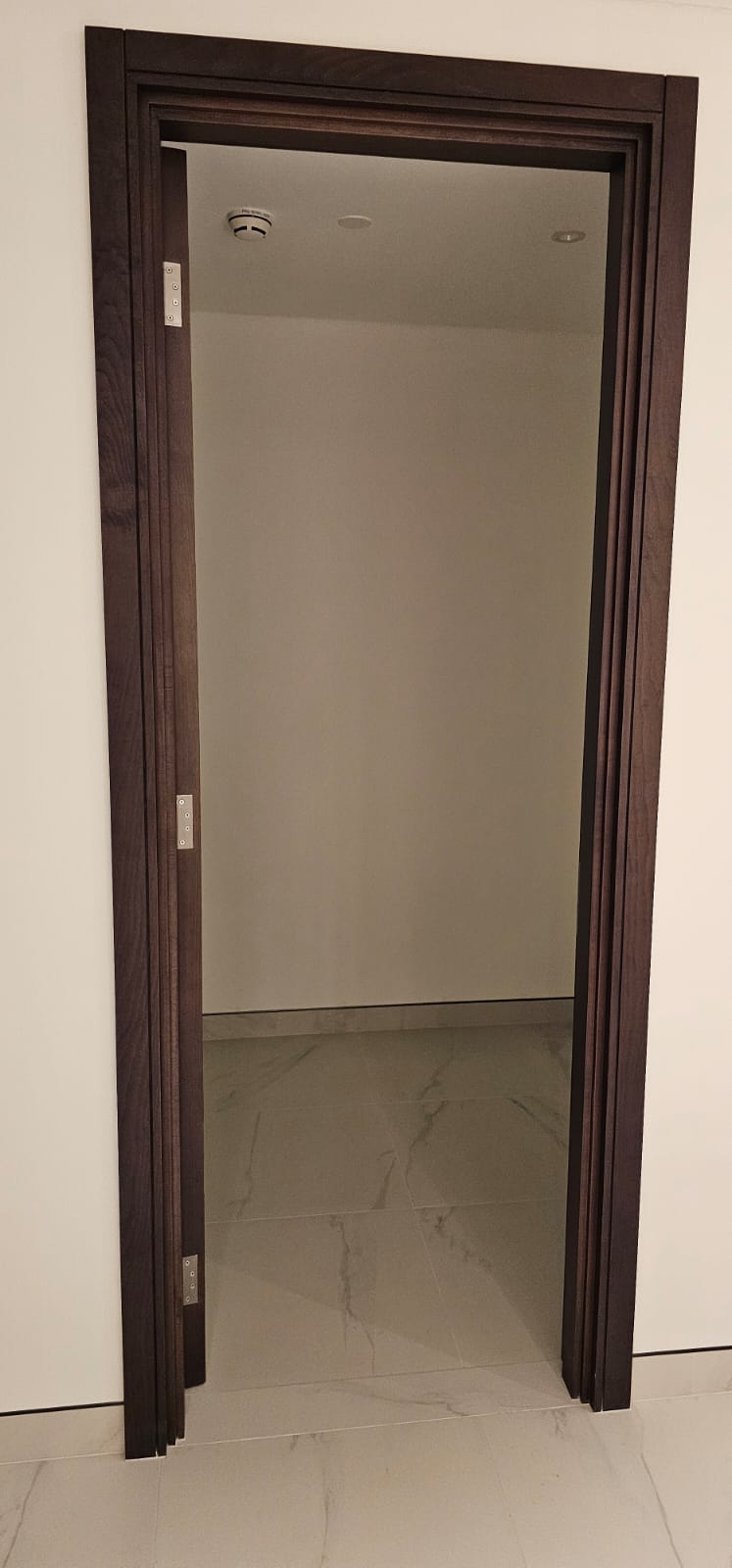 Bright and Spacious | High Floor | Ready to Move