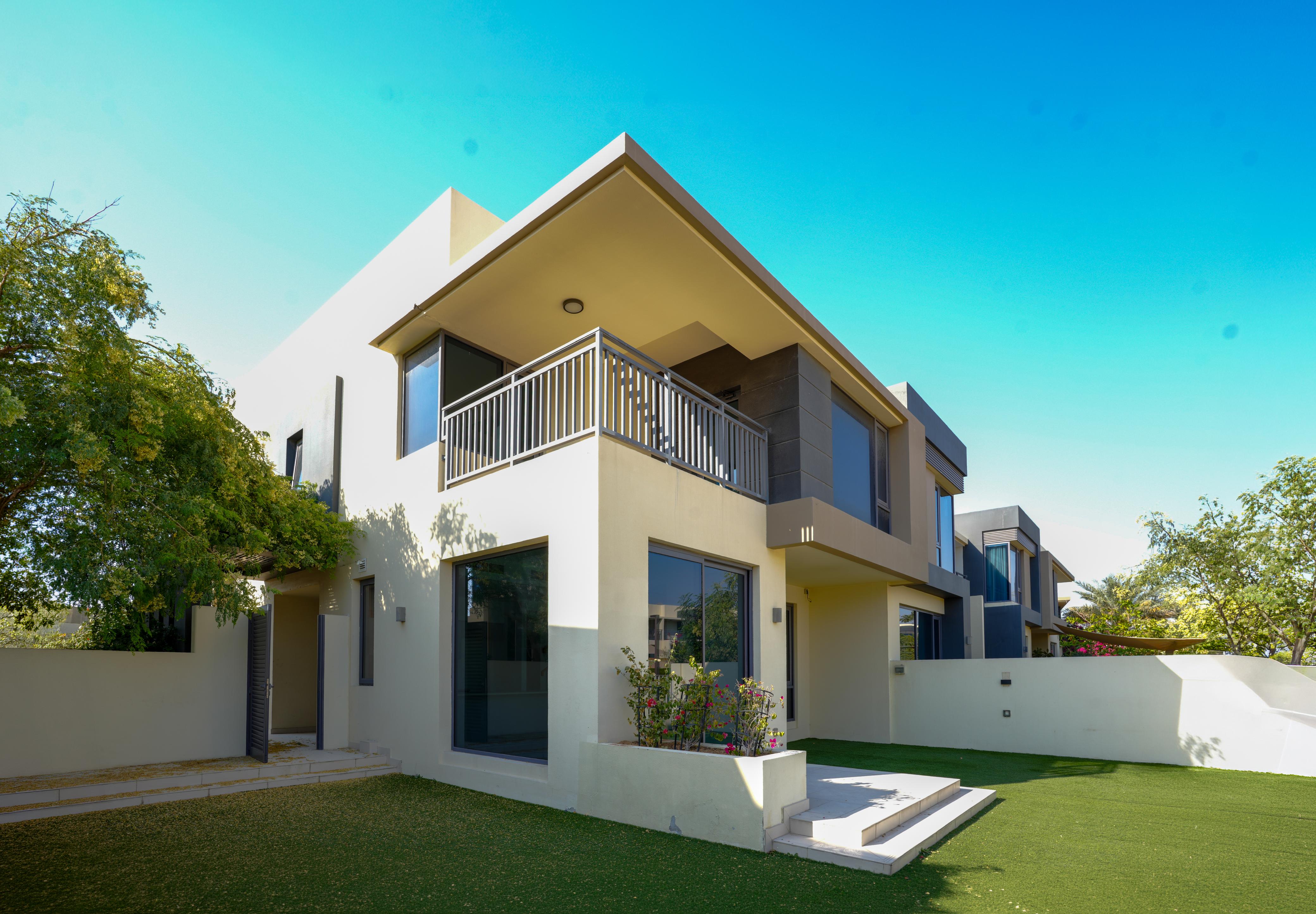 5 Bedroom +Maid | Single Row