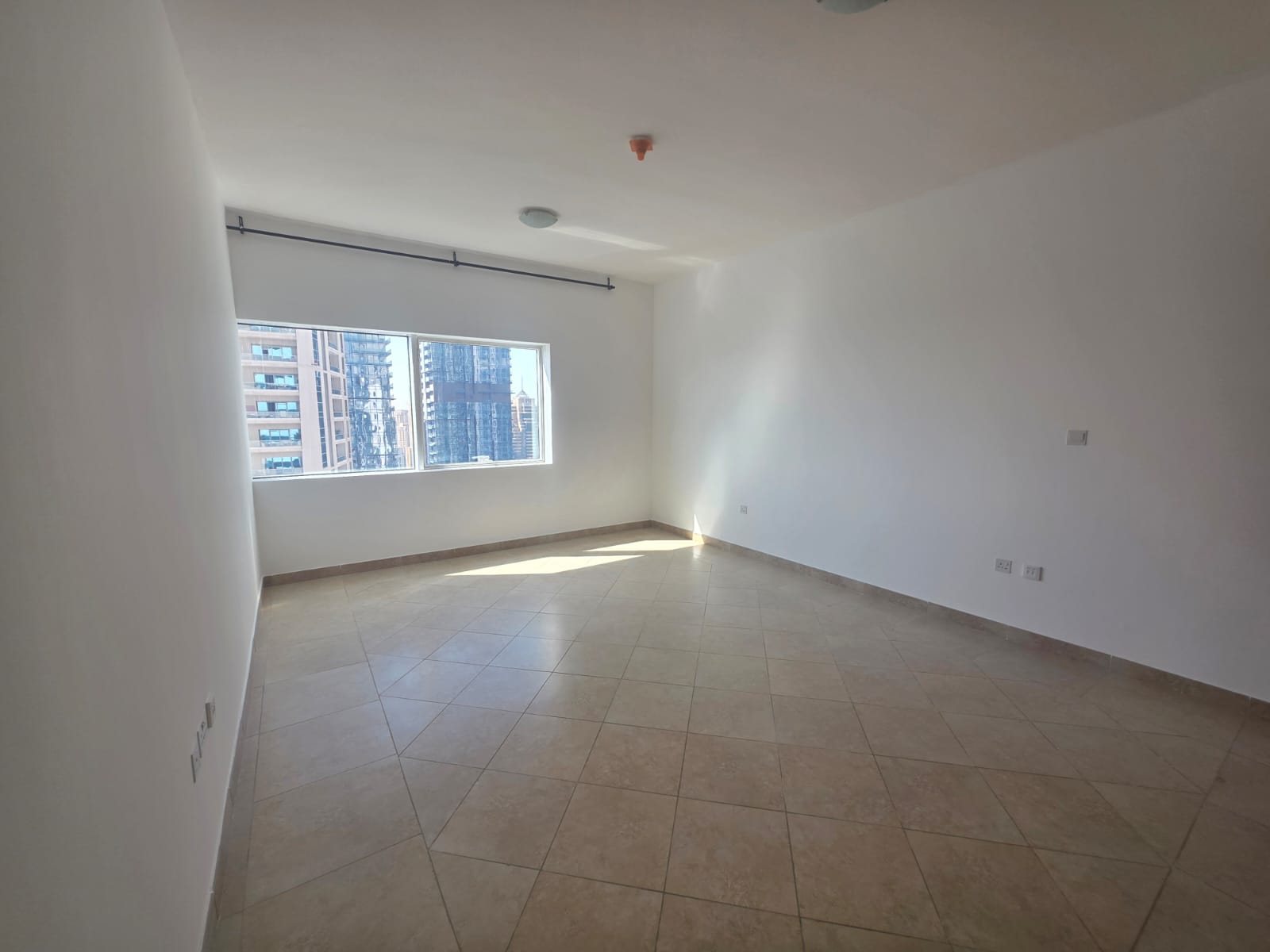 Marina View | High Floor | Chiller Free