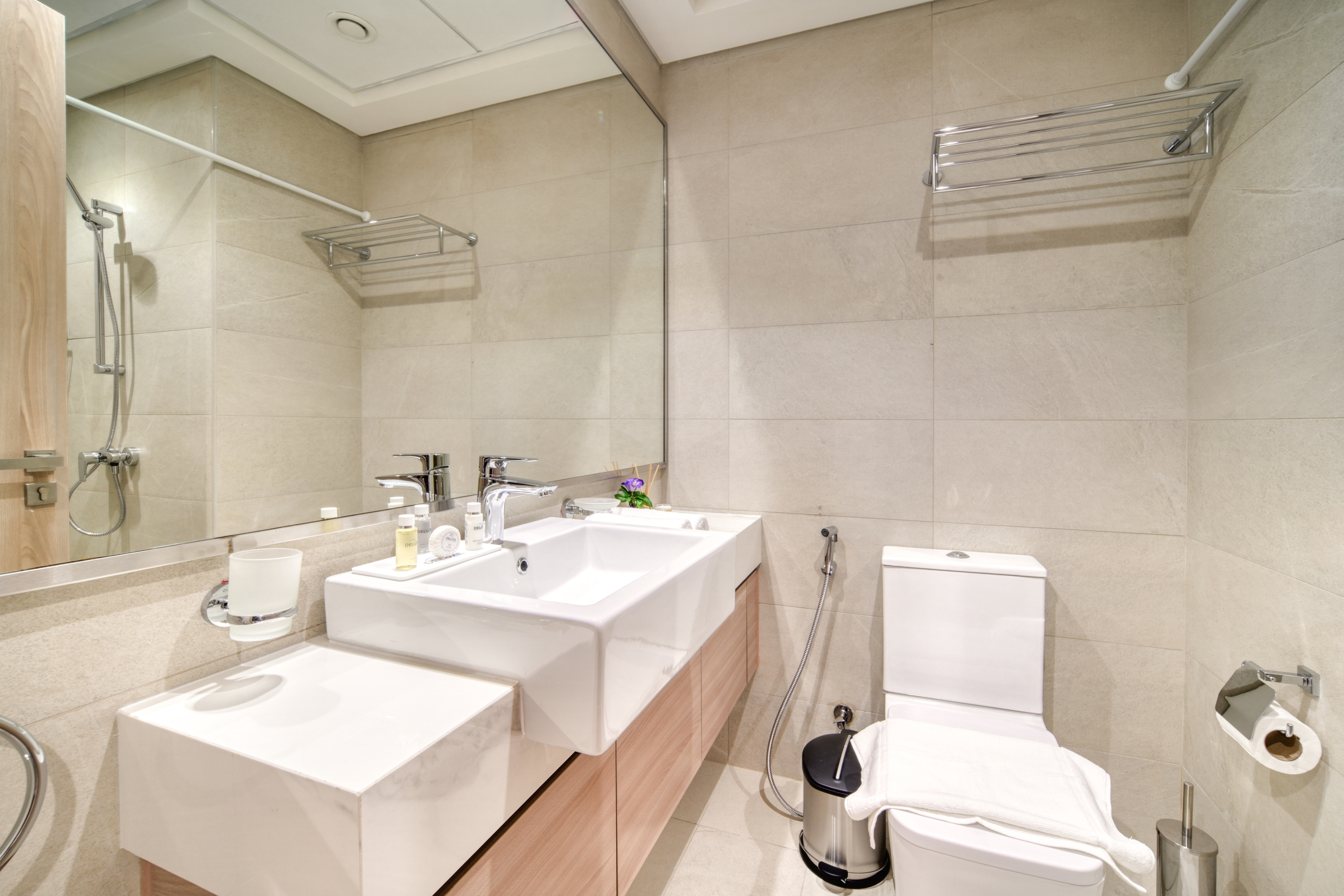 HIGH RENTAL YIELDS | FULLY FURNISHED STUDIO — Photo 7