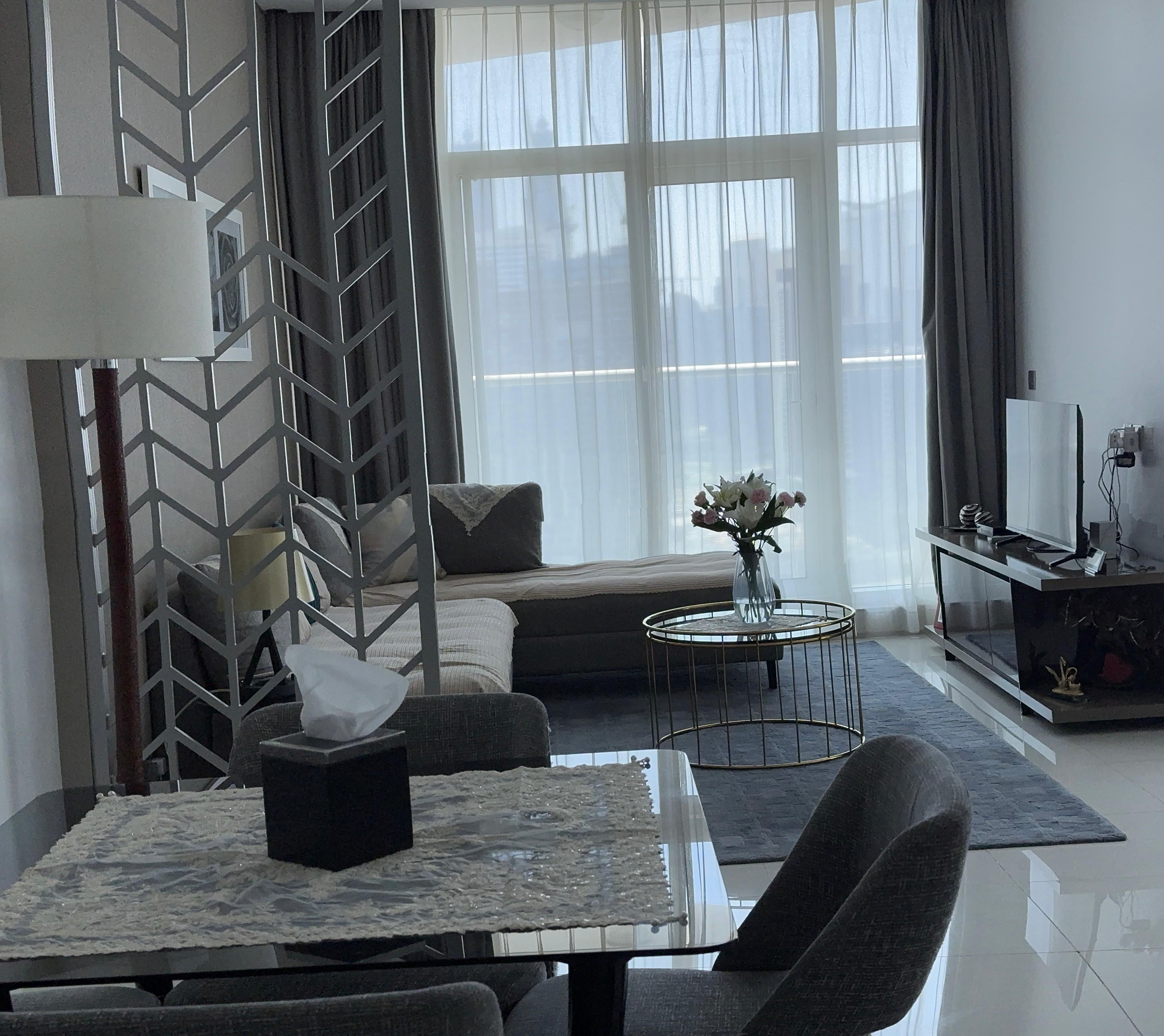 Canal View | Spasious Unit | Fully Furnished