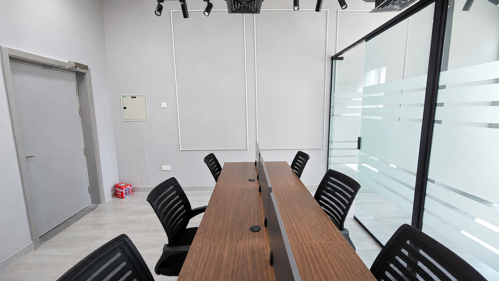 Fully Furnished | Vacant Office | Prime Business Bay