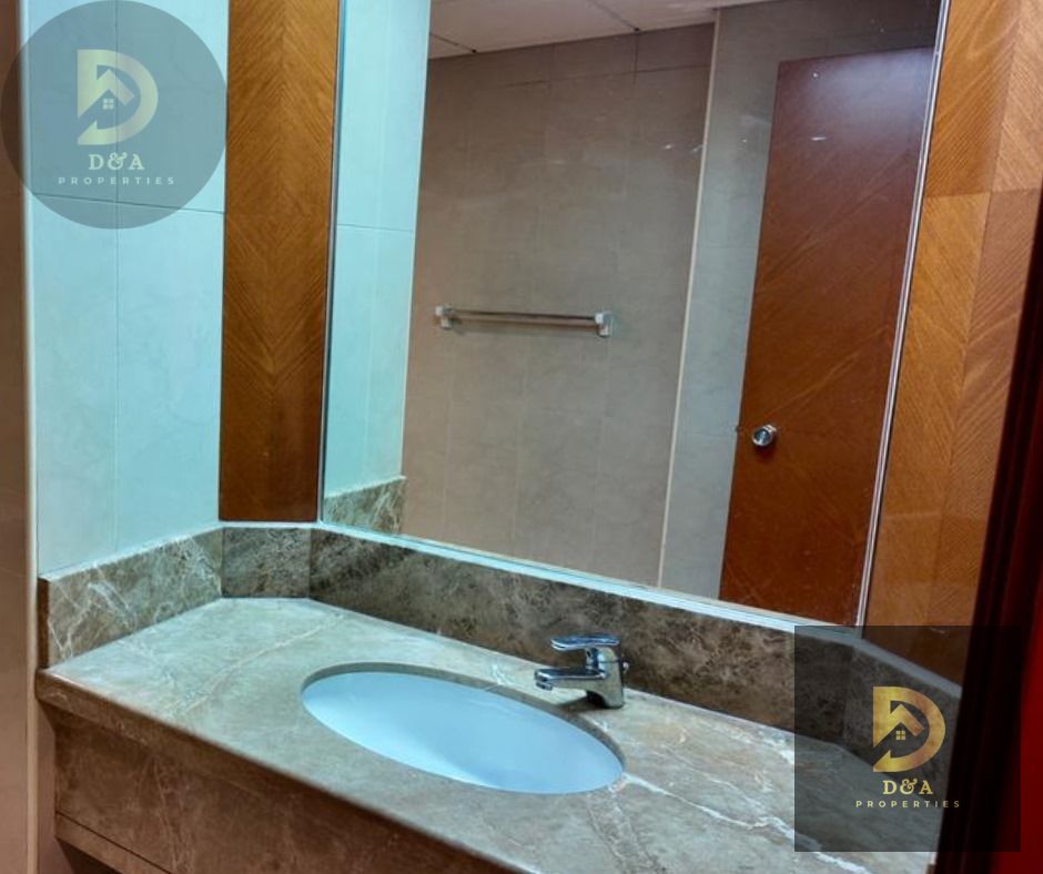Exclusive 4 Bedroom Apartment in Golden Sands 9, Al Mankhool, Bur Dubai | NO COMMISSION