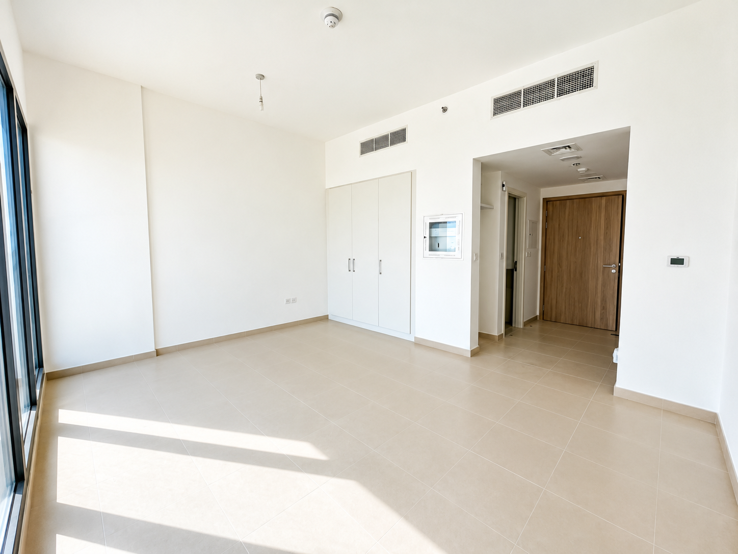 Bright Layout | Unfurnished Studio | Community View