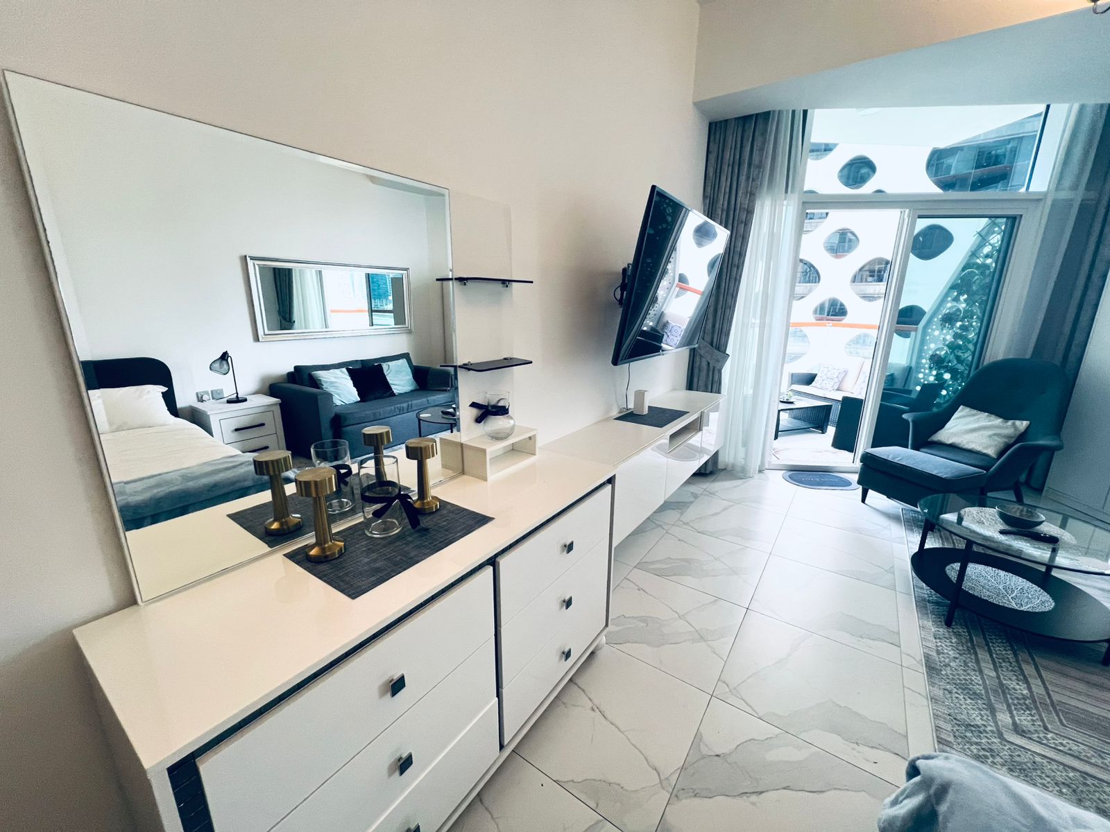 Burj khalifa View | Furnished | Prime Location · image 5