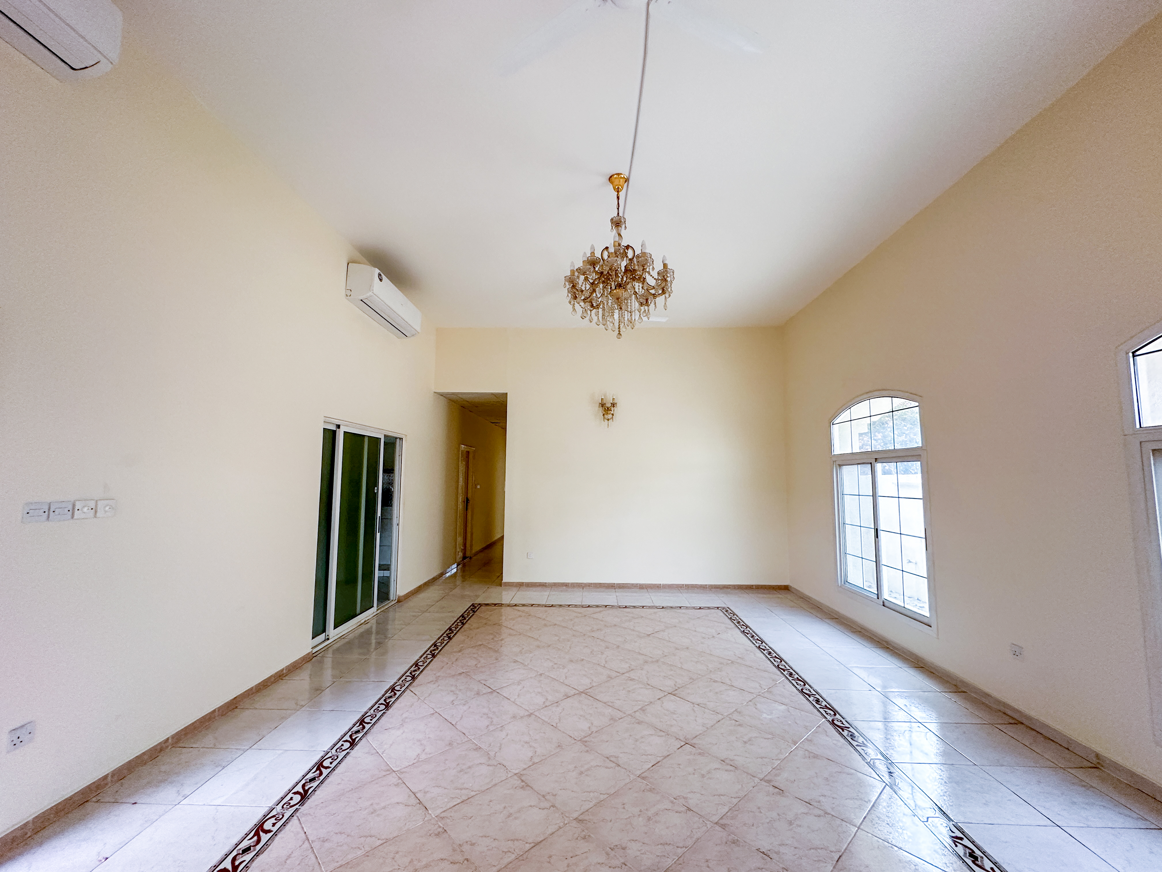 Spacious Villa | Family-Friendly Community | Prime Mirdif Location