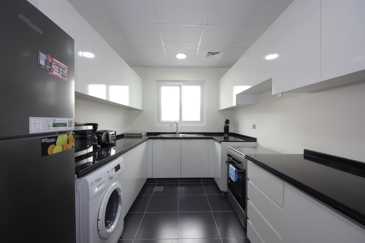 Corner unit | Single Row | Spacious layout