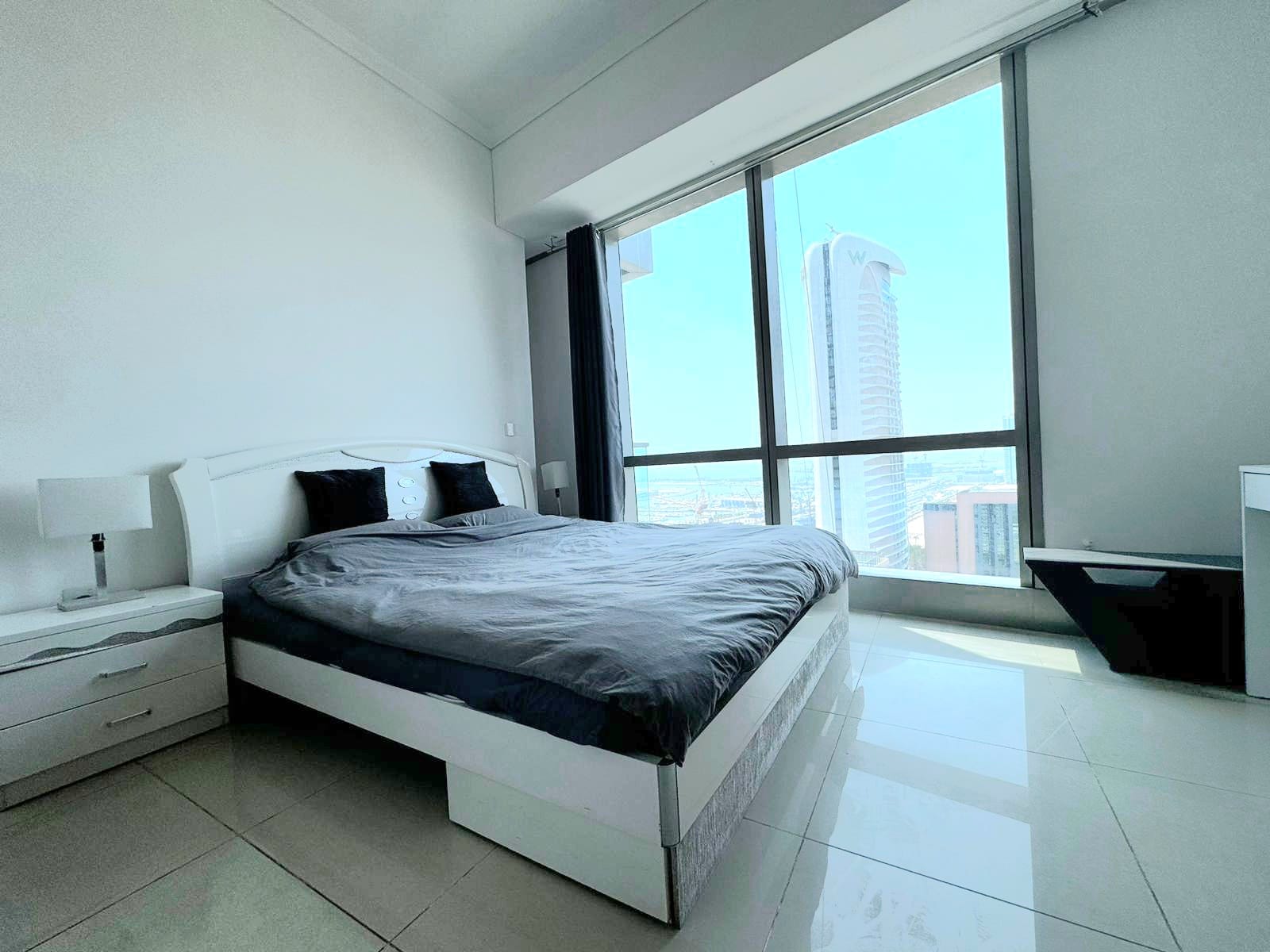 Sea View | Chiller free | Next to tram
