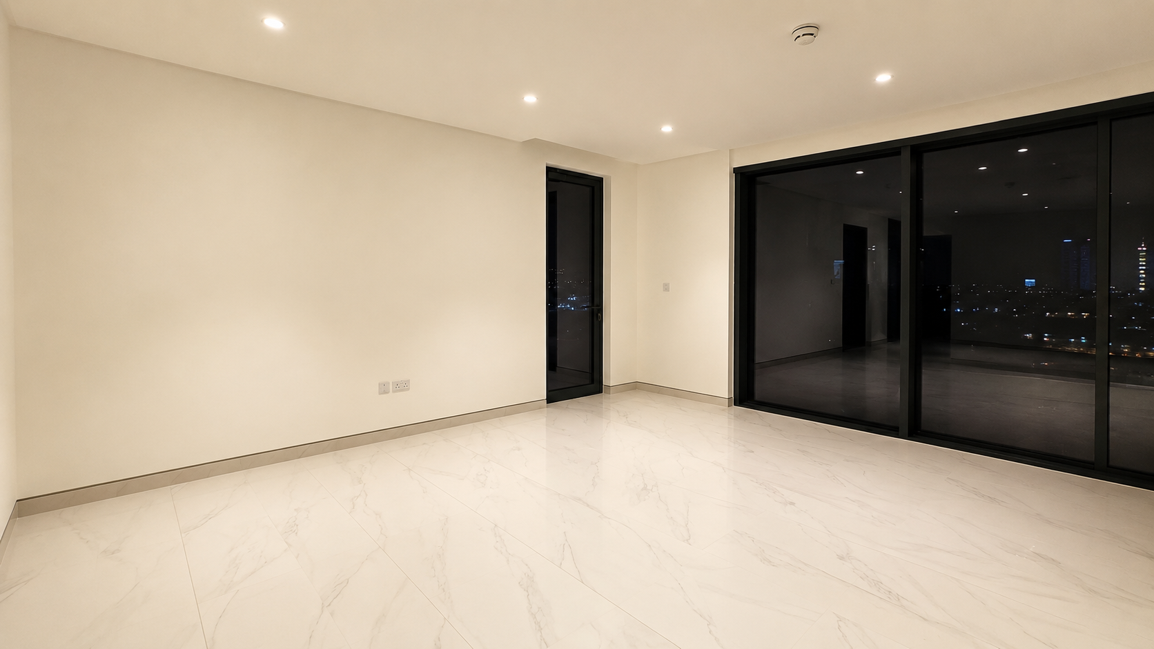 Bright and Spacious | High Floor | Ready to Move