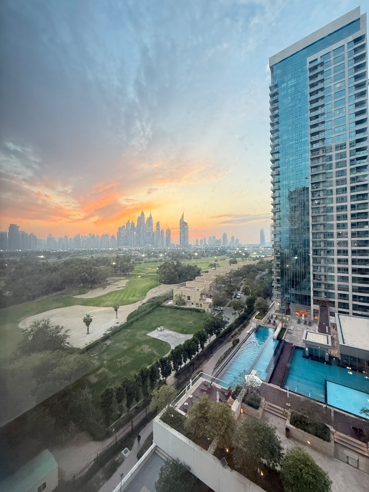 Semi Furnished | Balcony | Peaceful Green | Community | Golf & Pool View | Closed Kitchen
