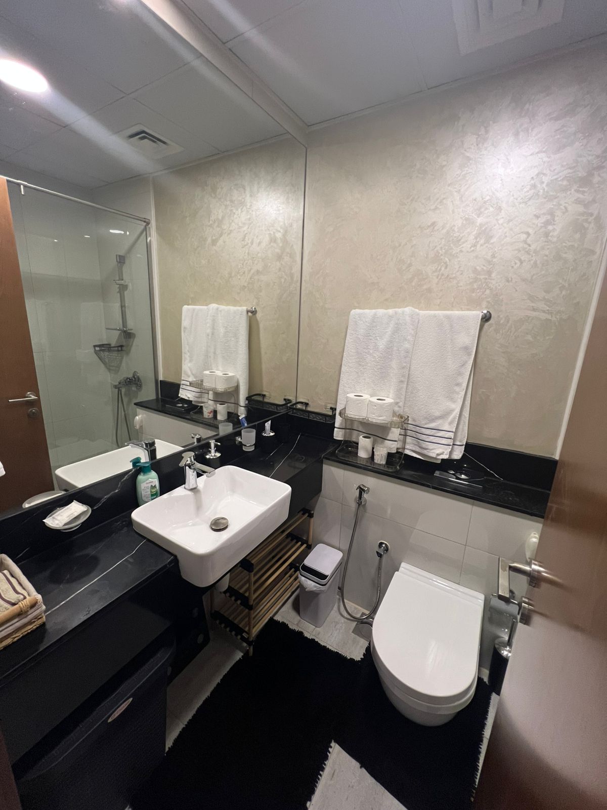 Burj khalifa View | Furnished | Prime Location · image 8