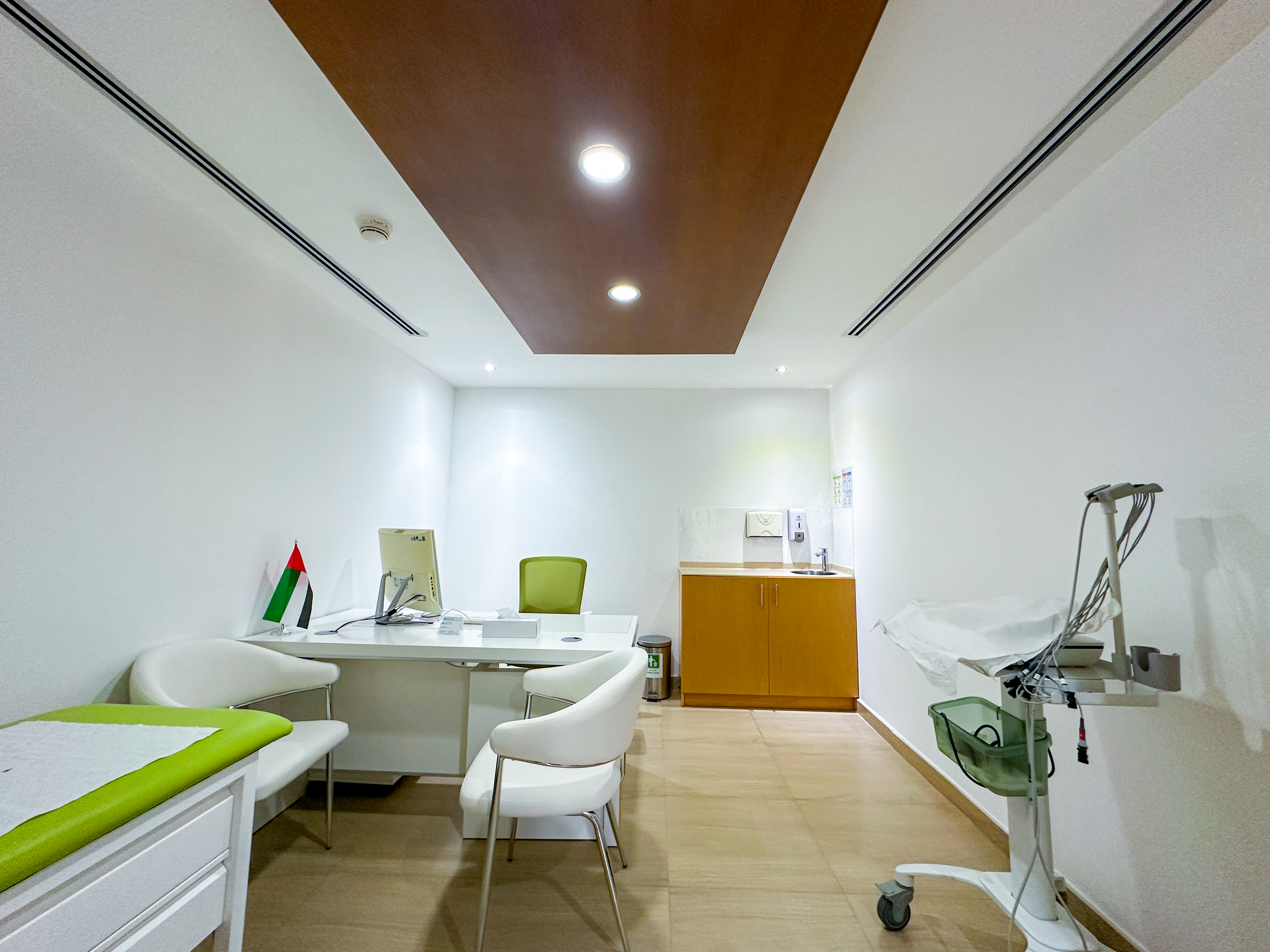 DHA Licensed Clinic | Turnkey Medical Facility | 4 Consultation Rooms