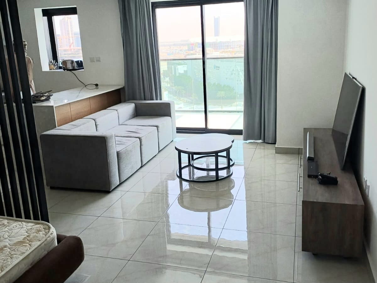 Spacious layout | Big Balcony | Ready to Move