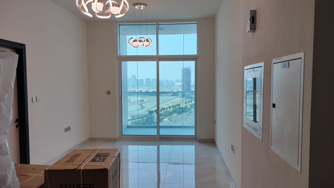 Spacious | Vacant | Open View