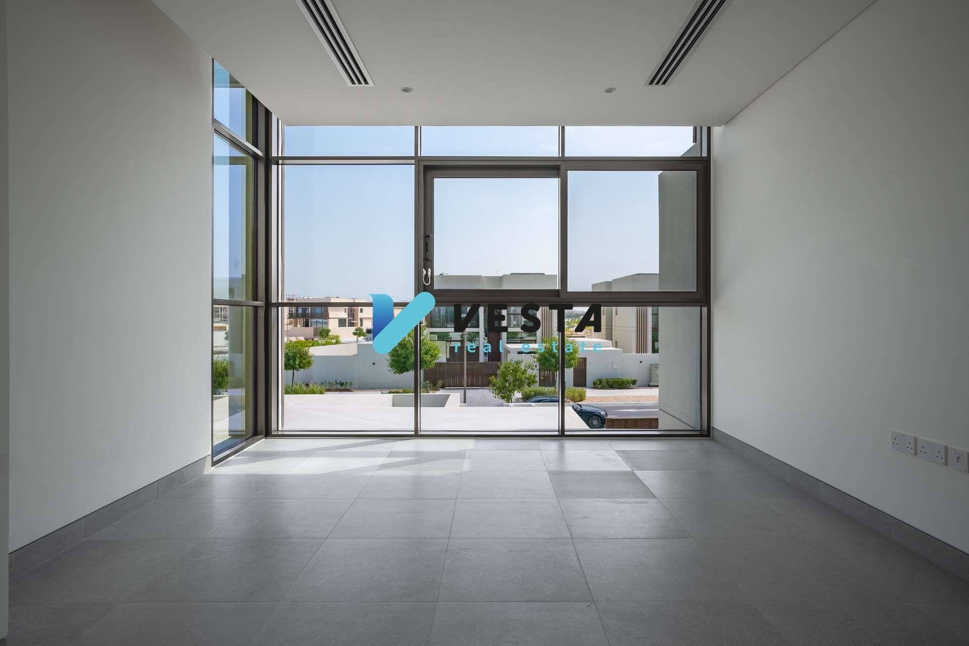 Single Row Corner Villa | Next to Beach | Huge Layout | Handover on May 2025