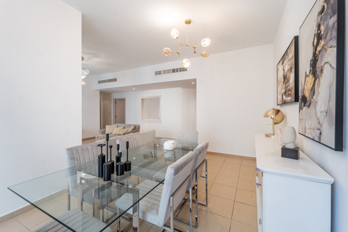 Ready to Move In | Bright Apartment | High Floor