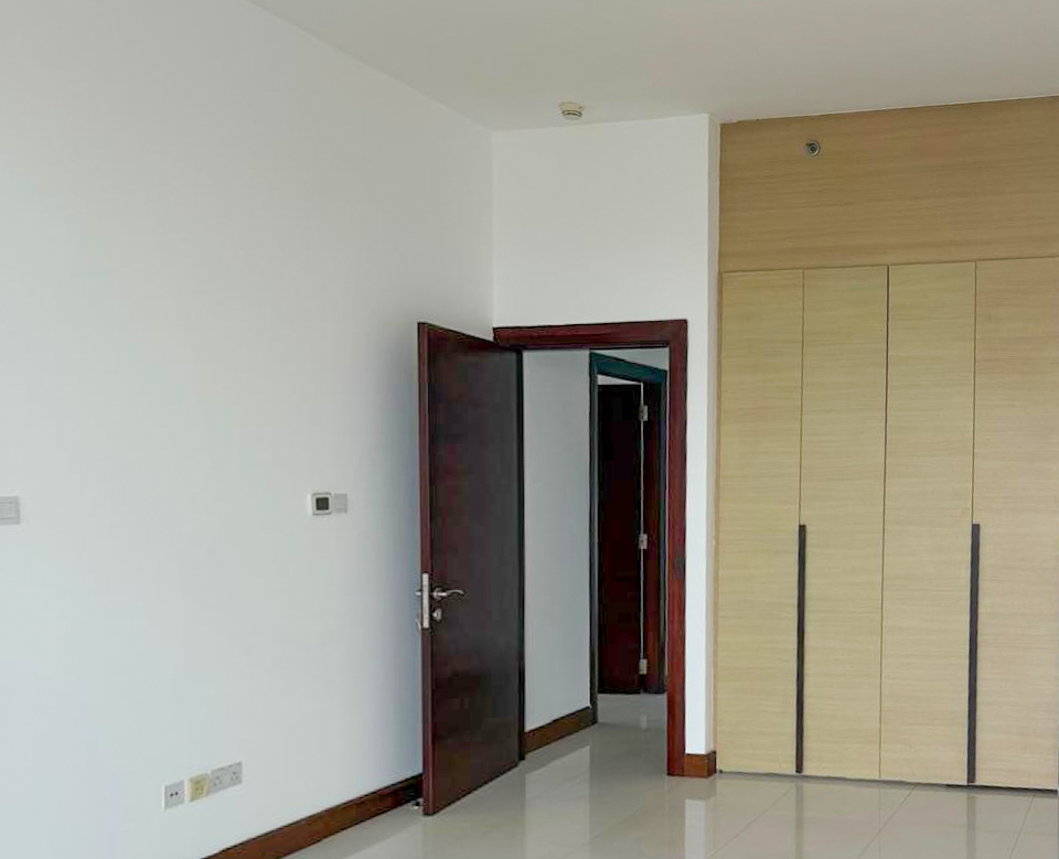 High Floor 2BR | Spacious Layout | with balcony | Barsha Heights | Semi Furnished
