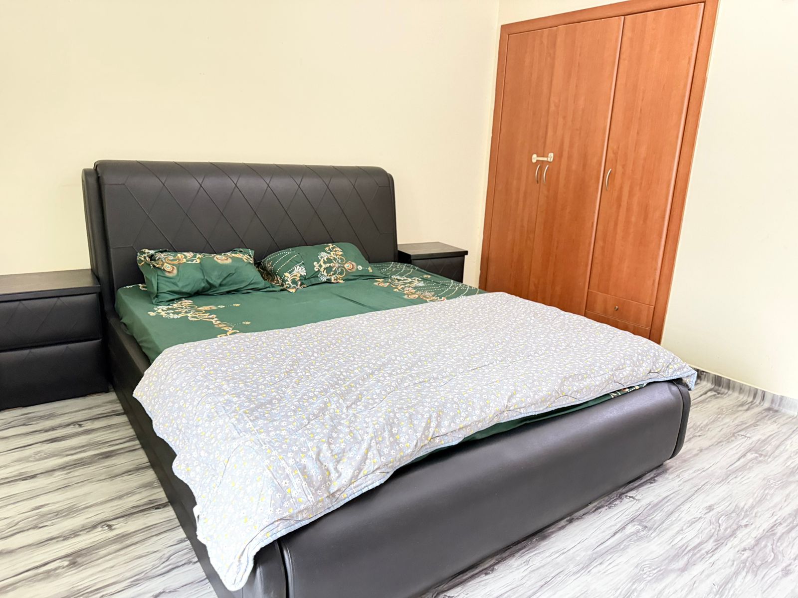 Stylish Studio in France Cluster | Great Value photo 5