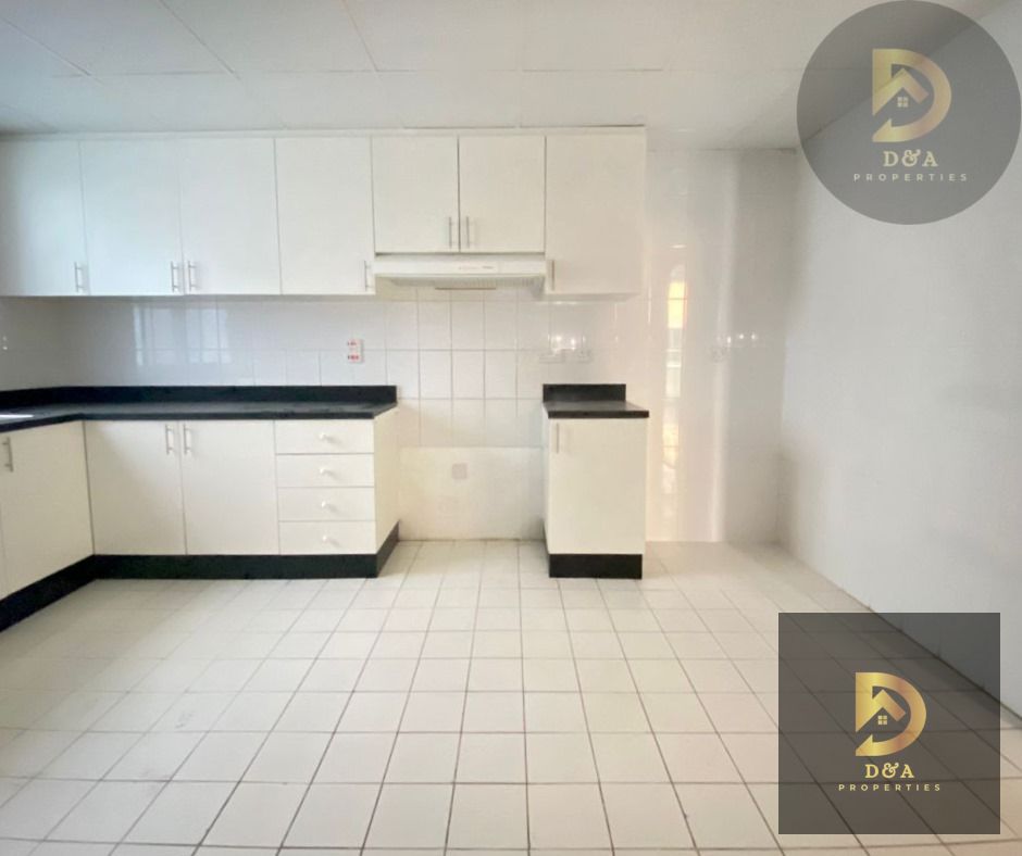 Spacious 3-Bedroom Apartment in Golden Sands 7, Al Mankhool, Bur Dubai | NO COMMISSION