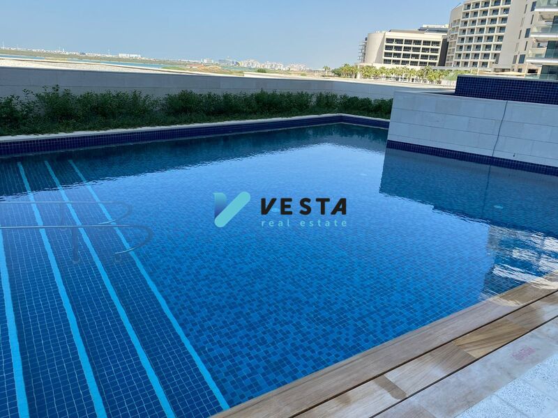 Ready to move in | Partial Sea and Golf View | Premium Location