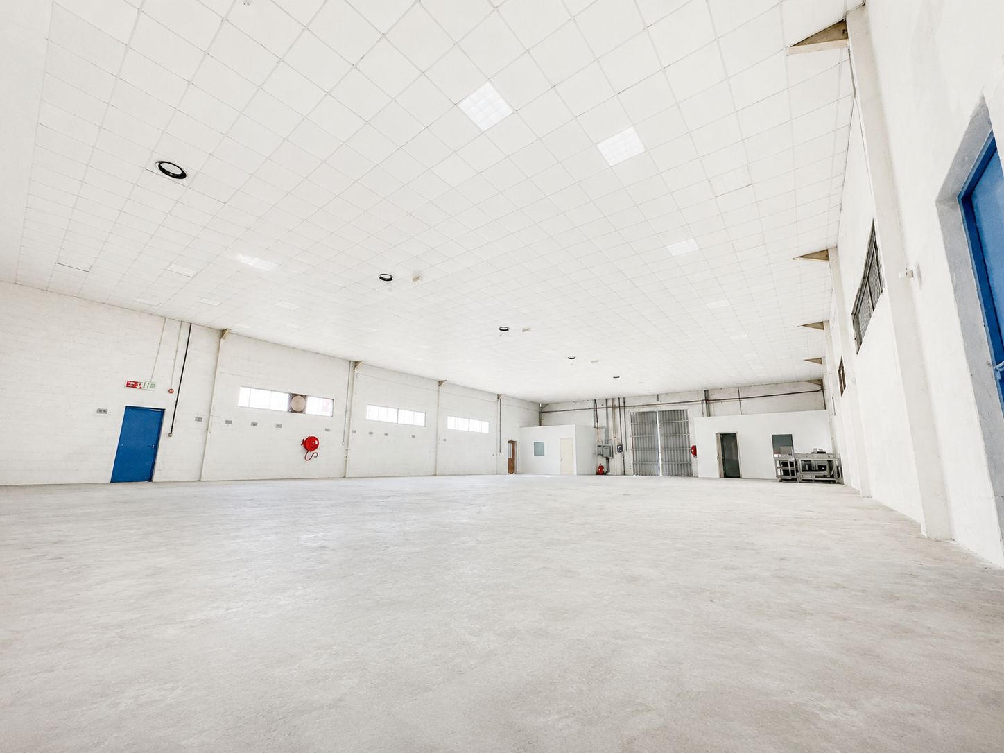 Spacious Warehouse | Prime Ras Al Khor Location | Easy Access