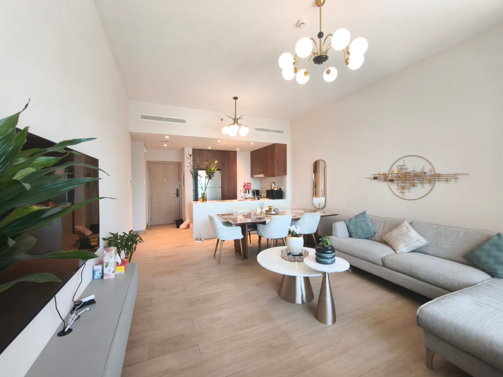 12 Cheques | Elegant Waterfront Living | Fully Furnished | Ready to Move
